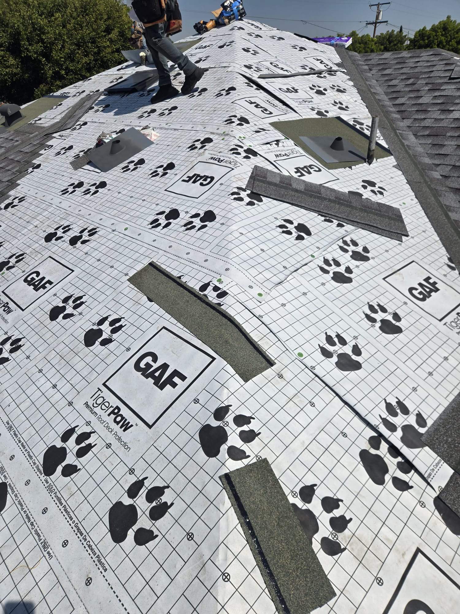 Roof Replacement- Huntington Park, CA 90255 by Epic Roof Replacement
