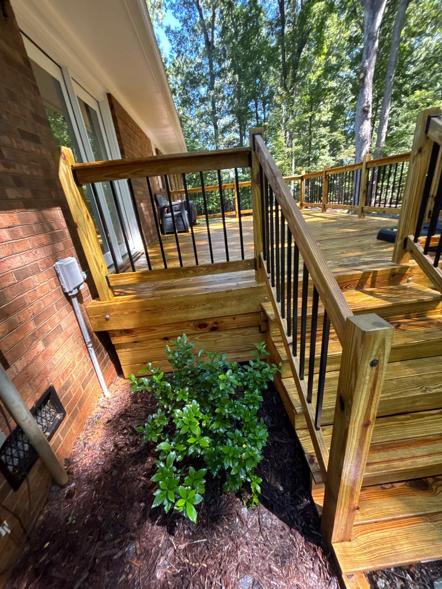Wood Deck using Wood Sealant by DuraSeal