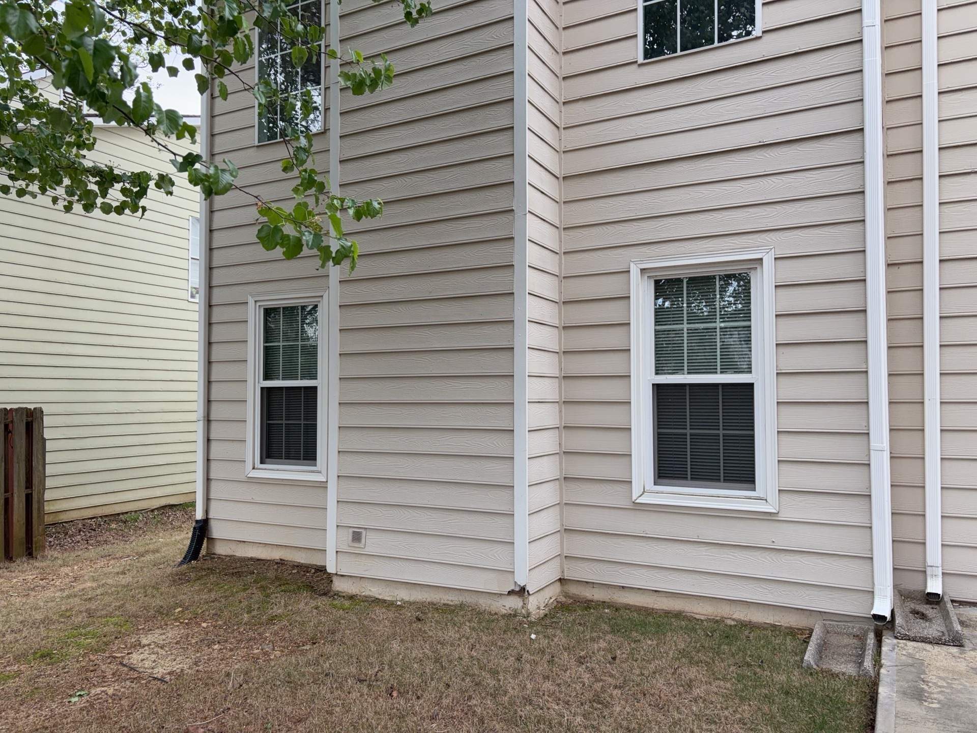 Duluth, GA Full Siding Replacement using James Hardie Lap Siding by Nelson Exteriors 