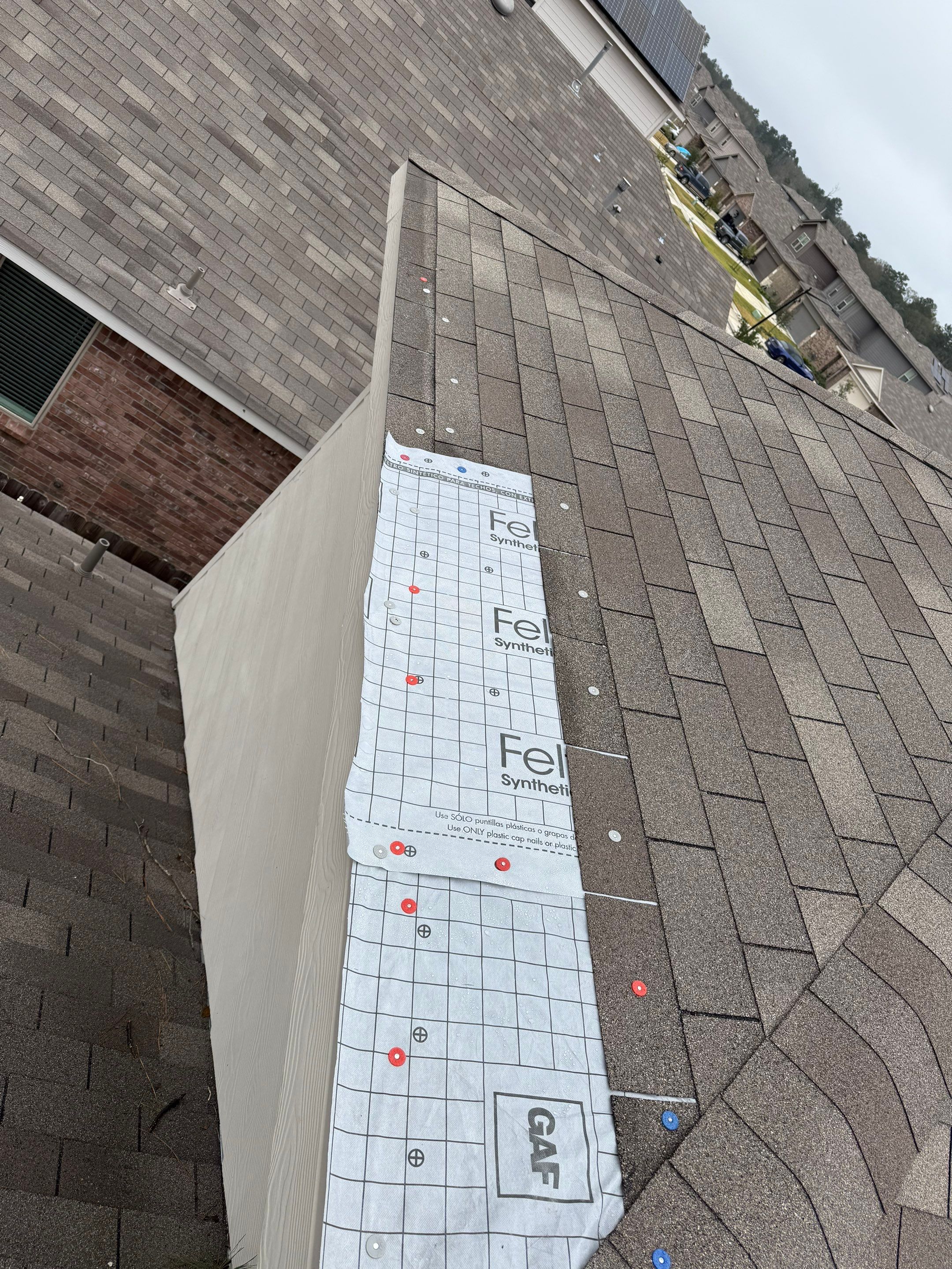 New Caney Roof Installation using Atlas Pinnacle Pristine by Modern BYLT Roofing & Construction