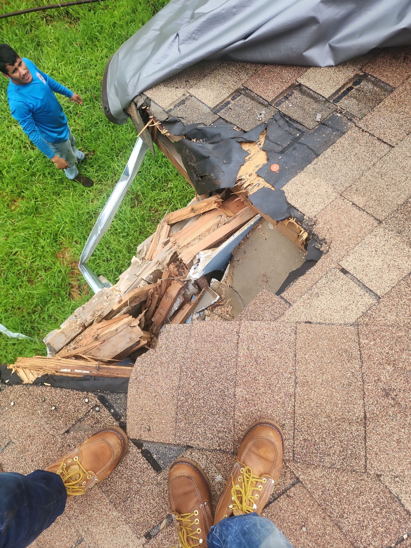 Residential Roofing Repair using Owen's Corning Duration (Lifetime) Shingles by Roof Repair Company