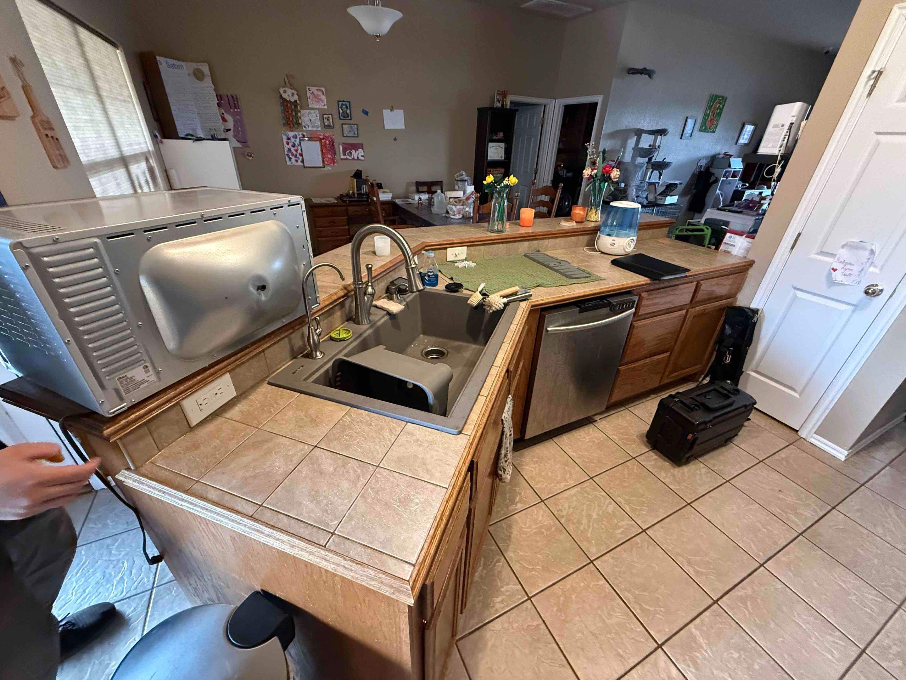 Kitchen Remodel - New Quartz Countertops - 3cm Rivessa by MSI by TNT Countertops