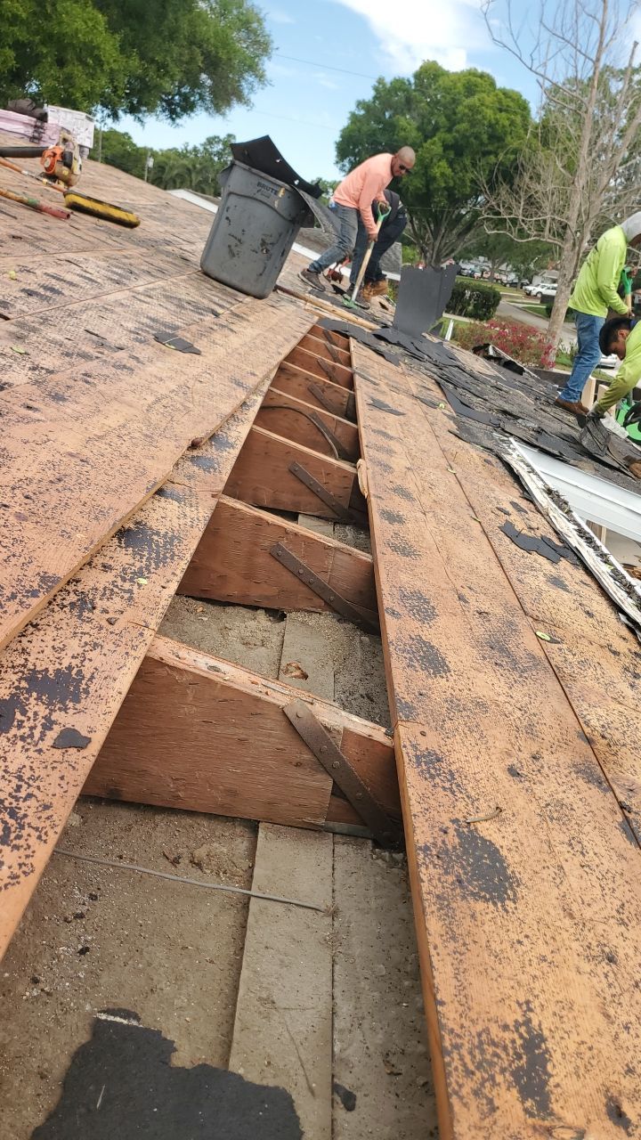 Project in St. Petersburg 33710 by Mitchell Roofing Company LLC