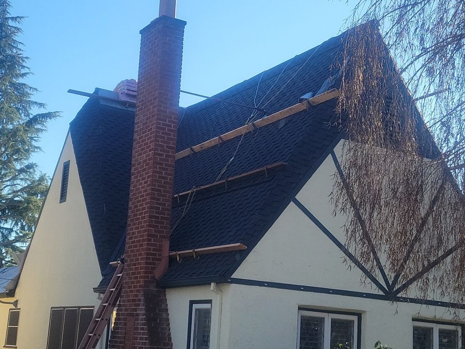 Residential Roofing Installation using Owens Corning Roofing Shingles by Byers Enterprises 