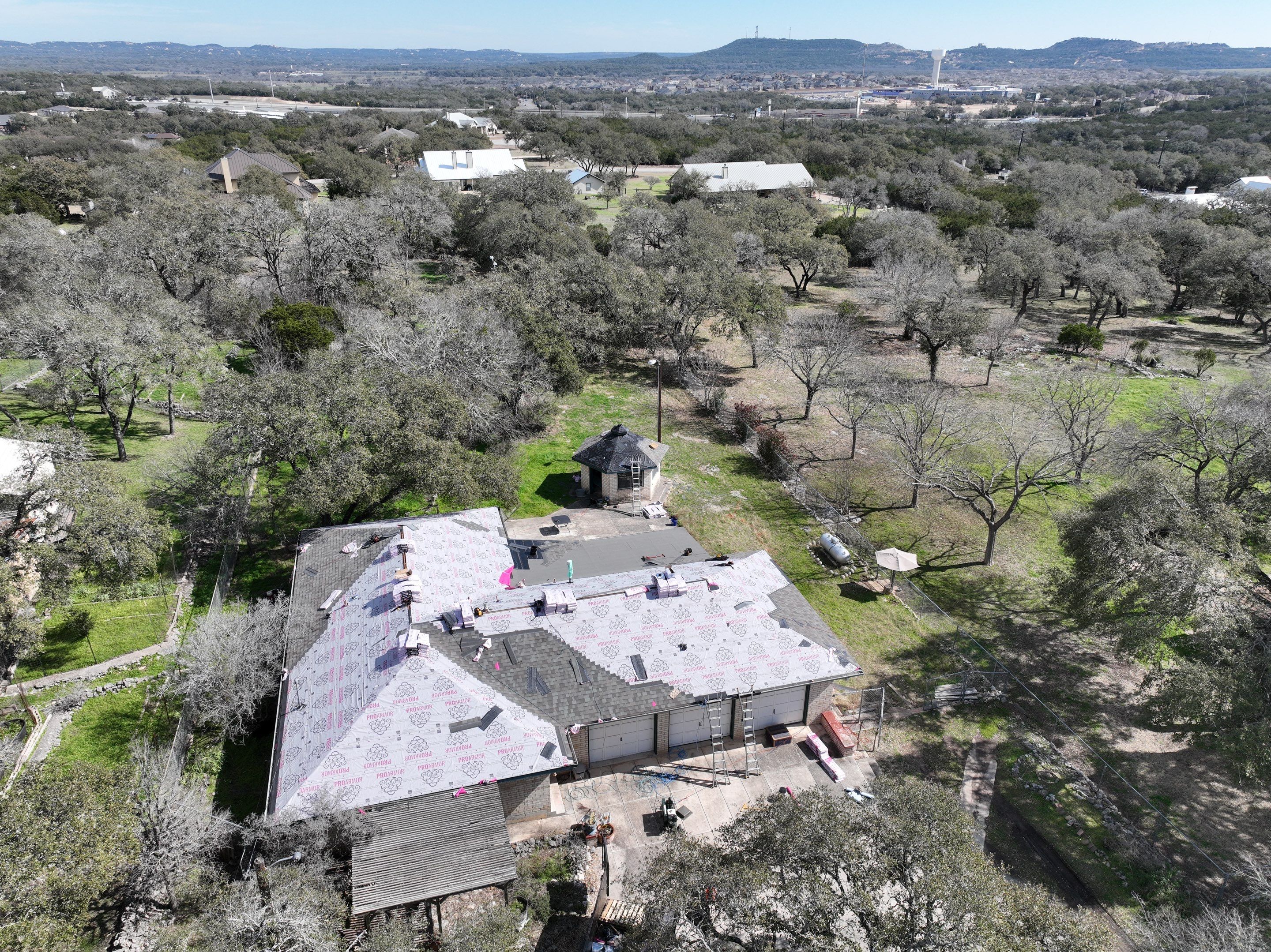 Residential Roofing Installation using Owens Corning 30 year Architectural Shingles by Premier Roofing and Contracting