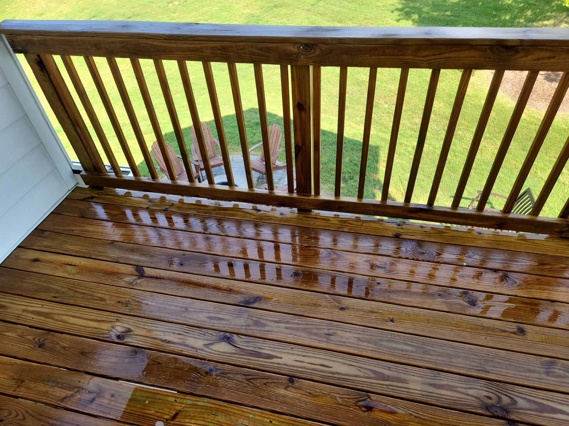 Deck using Wood Sealant by DuraSeal