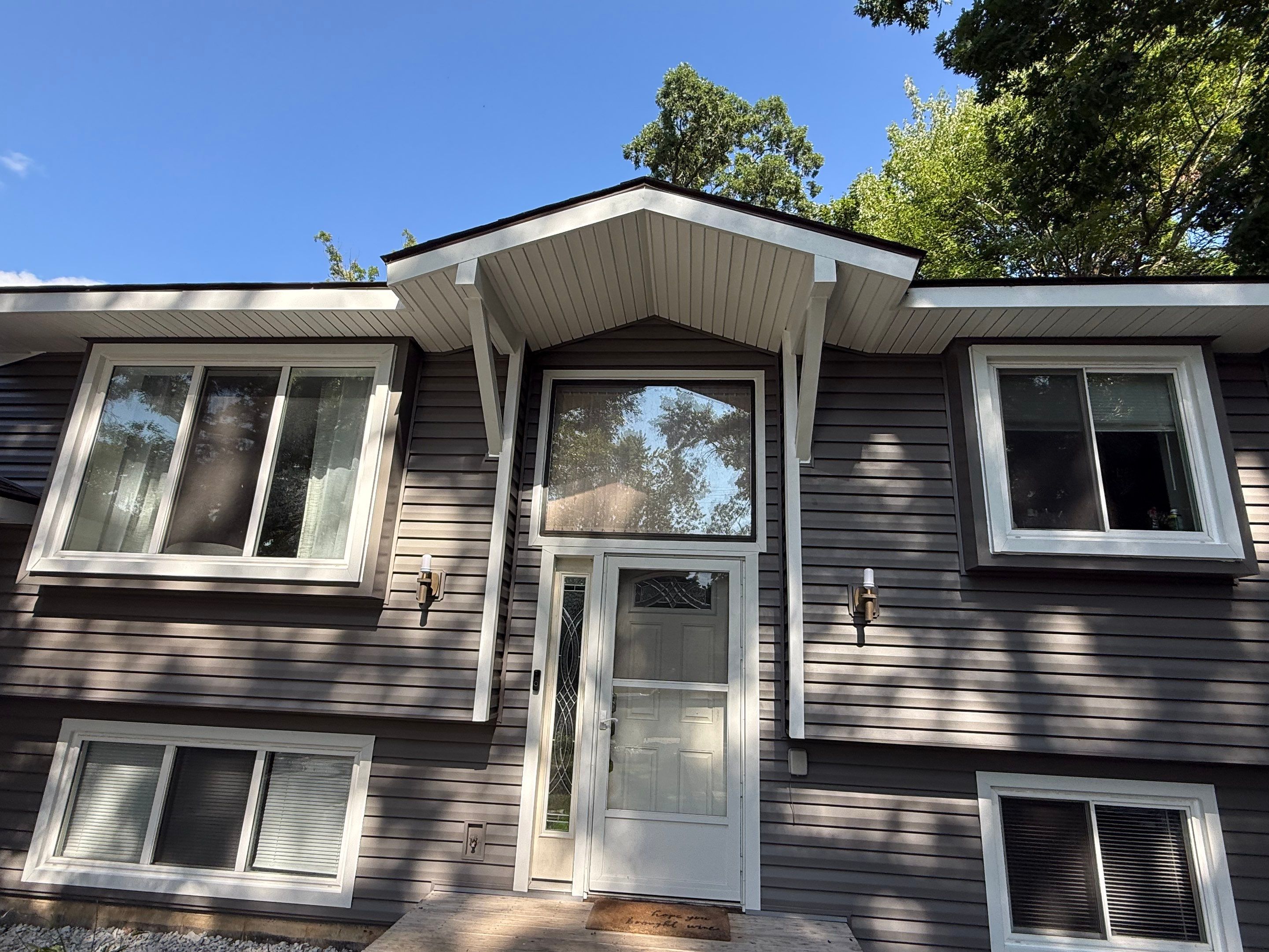 Siding Replacement using Alside D4 Odyssey-Plus Dutchlap Ageless Slate by 180 Contractors