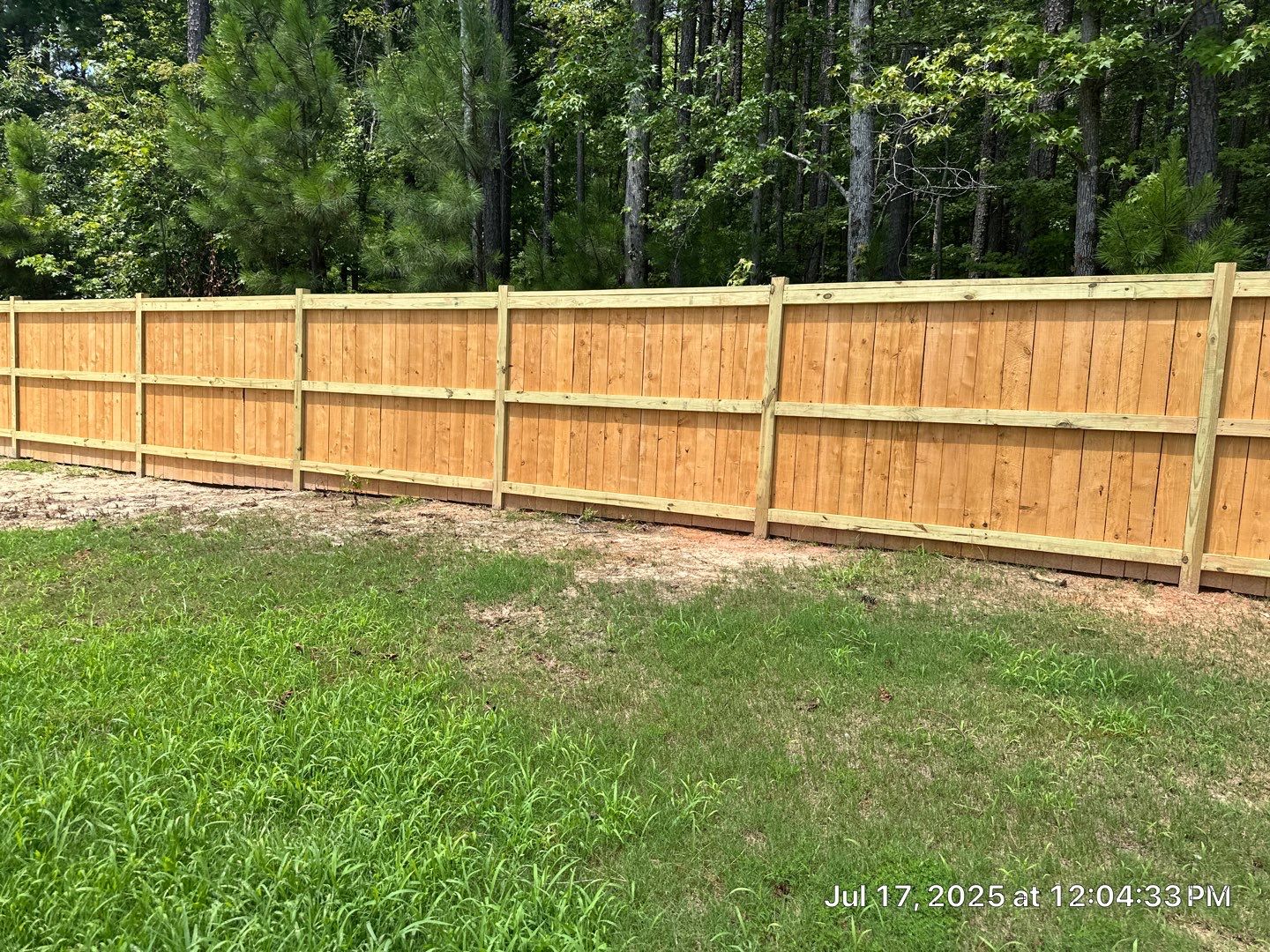 Wood Fence using Wood Sealant by DuraSeal