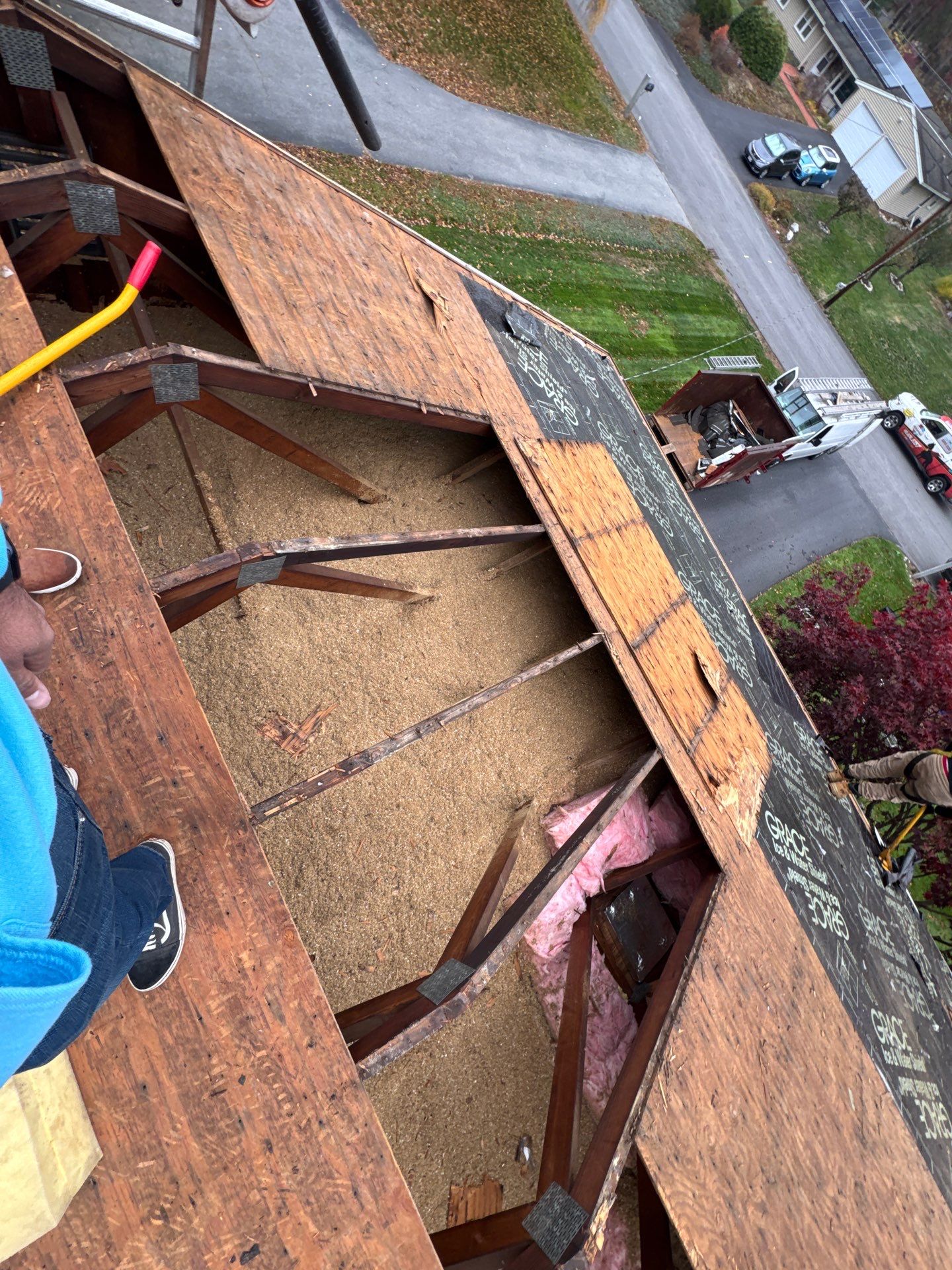 Chelmsford Complete Roof Replacement in Onyx Black with Balanced Ventilation by Mighty Dog Roofing of Greater Middlesex County