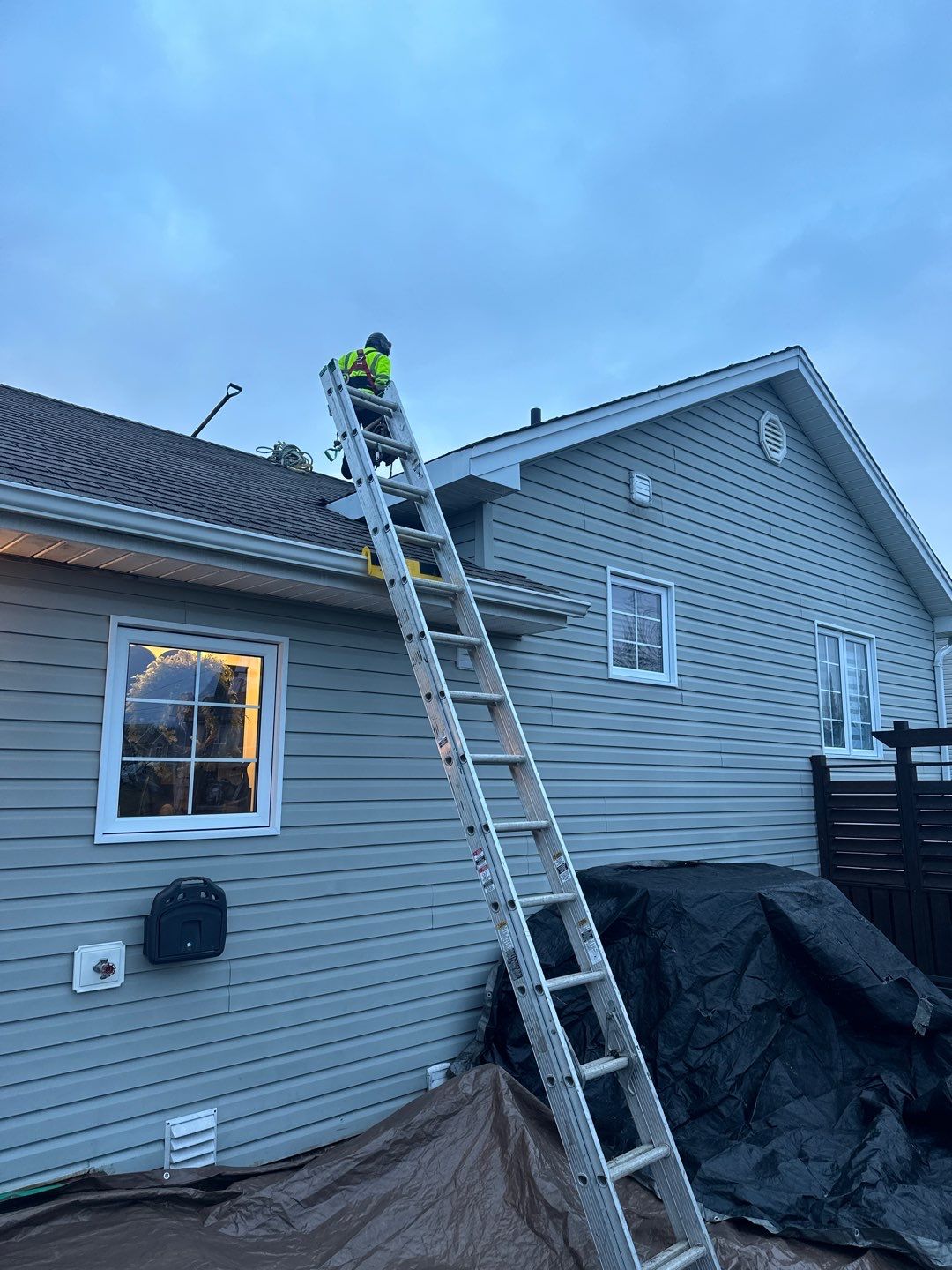 Residential Roofing Installation using Asphalt GAF HDZ  by Artisan Roofing & Home Improvements Inc.