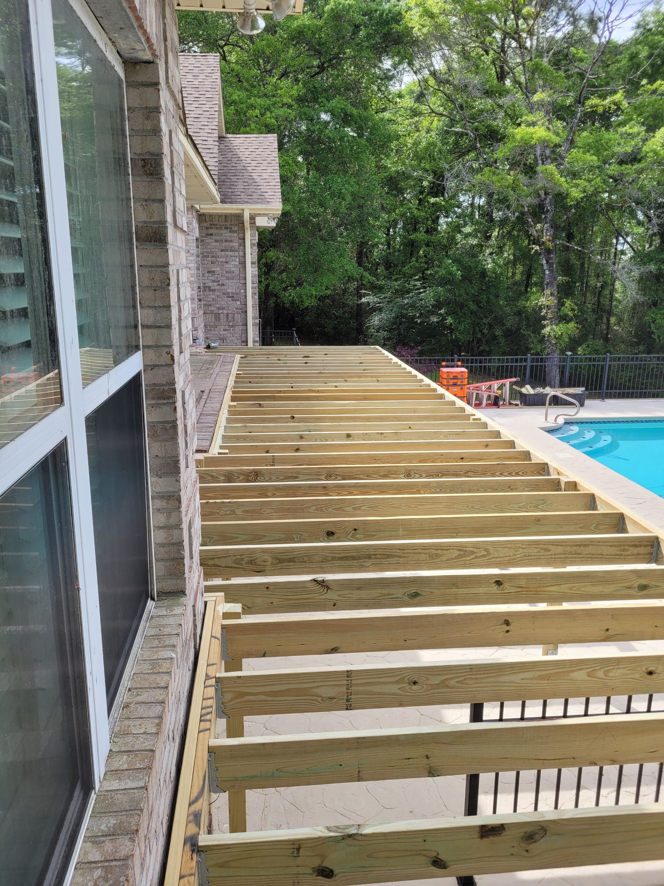Elevated Screen Room in Crestview by Titan Sunrooms