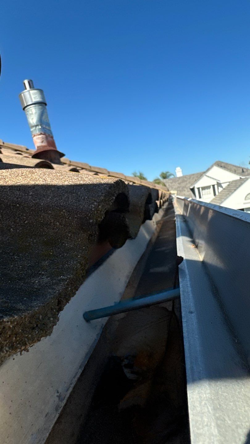 Coto De Caza Gutter Cleaning by Property Cleaning Experts