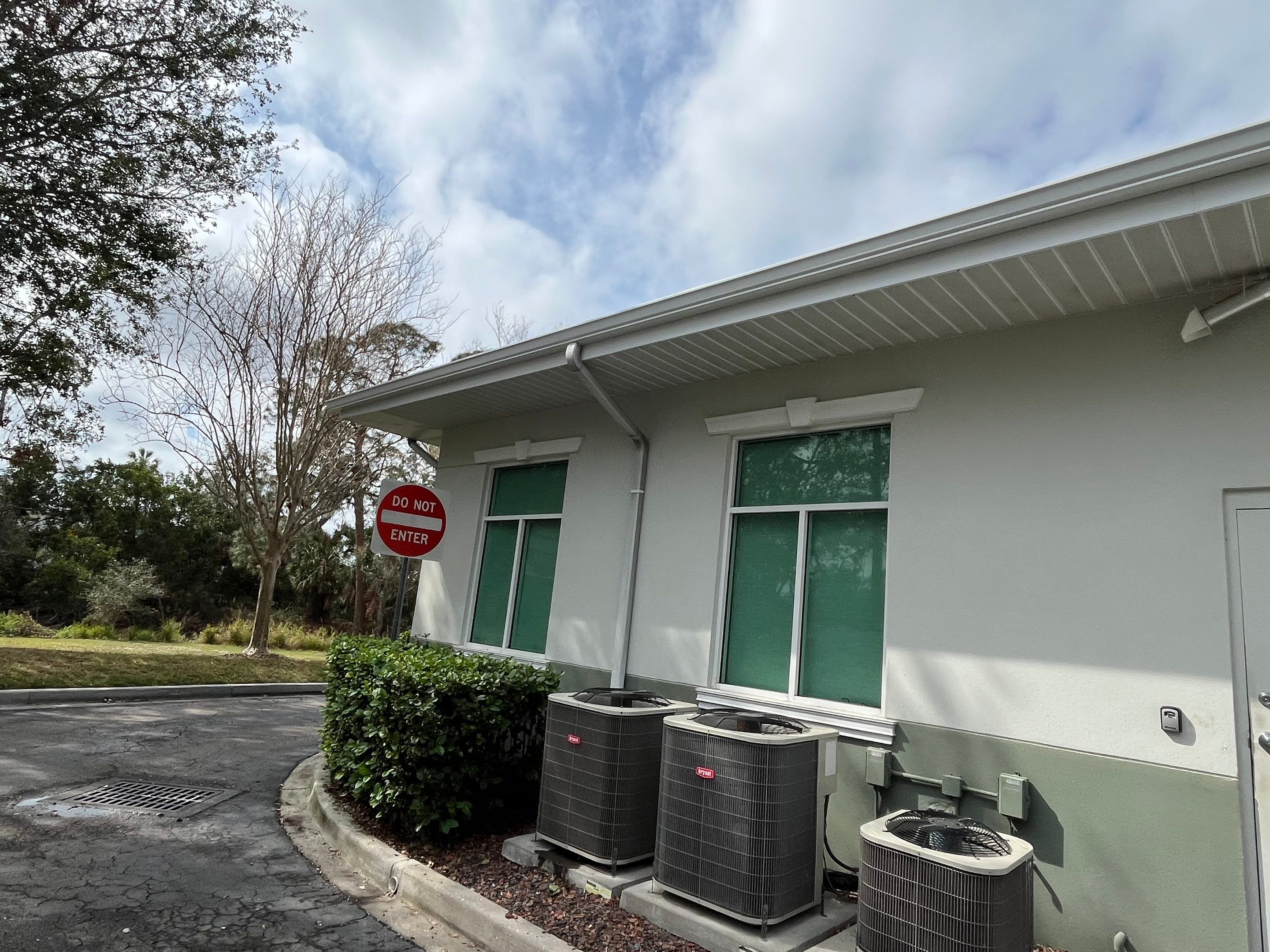 Soffit Repair and Installation in Sarasota FL by Gutter Professors