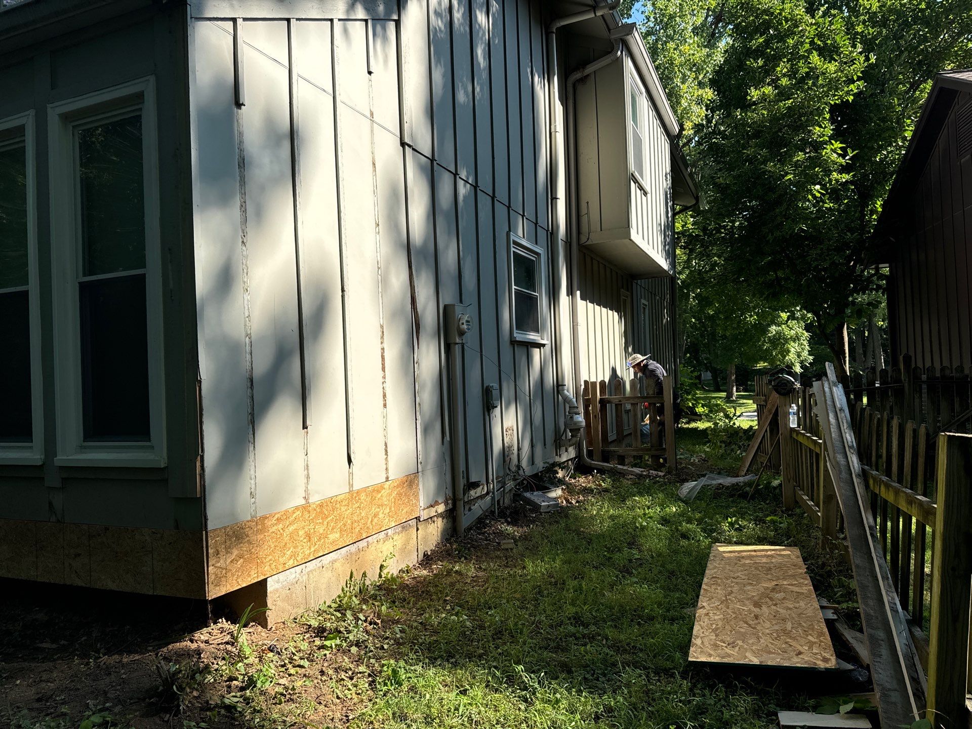 BYE BYE Wood Shakes by EEC Windows, Siding & Roofing
