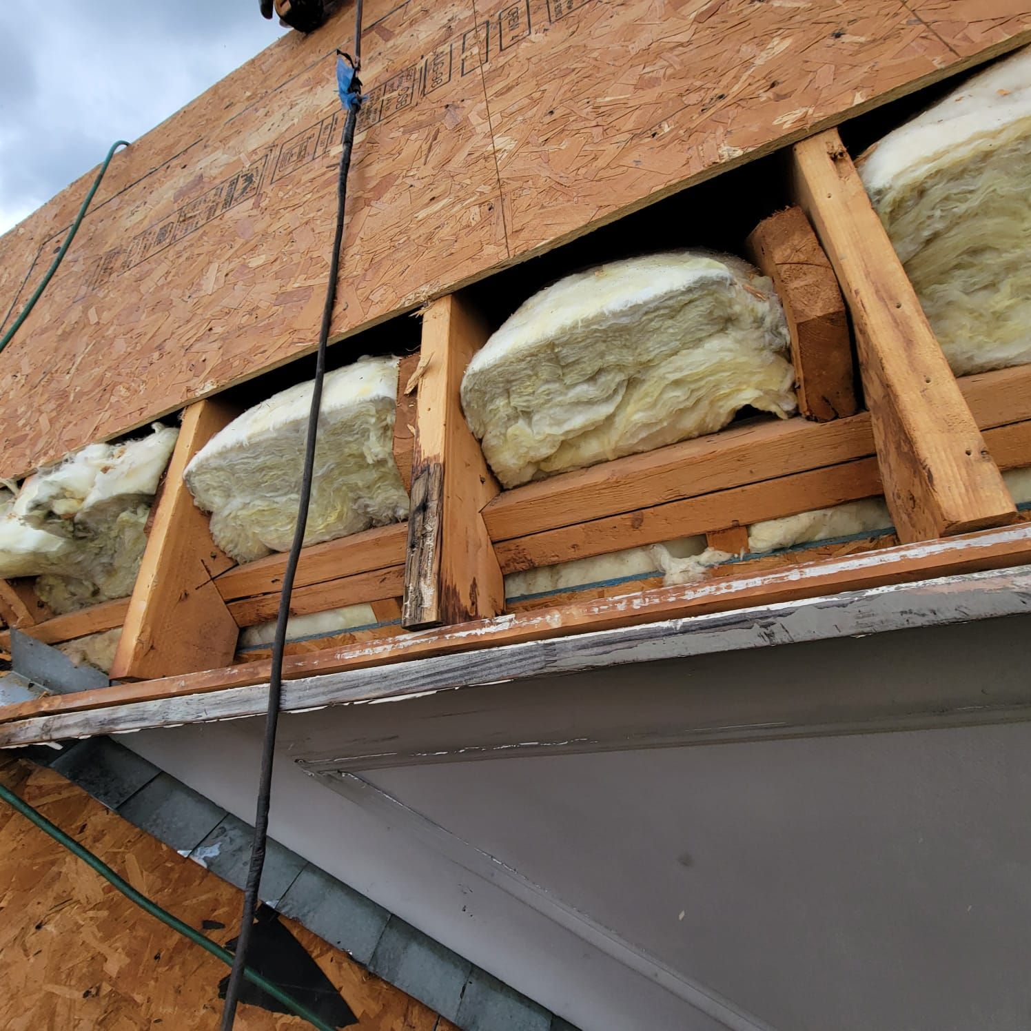 Top-Quality Williamsburg Gray Owens Corning Roof Installation in Roswell, Georgia by NBS Roofing by NBS Roofing, Inc.