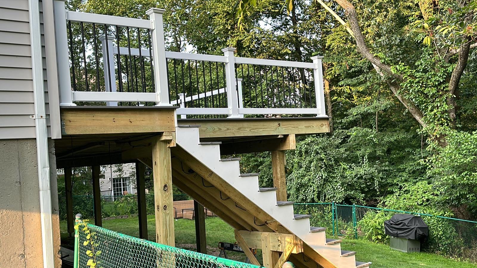 New Deck In by deck guardian