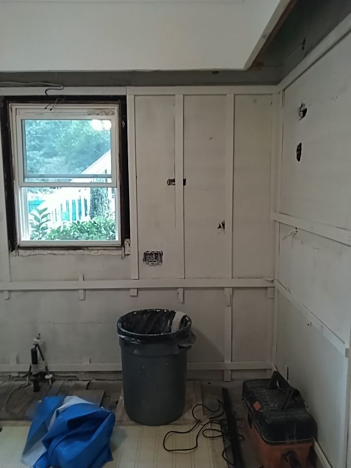 Mulberry St. Kitchen Remodel by House Custom Carpentry, LLC