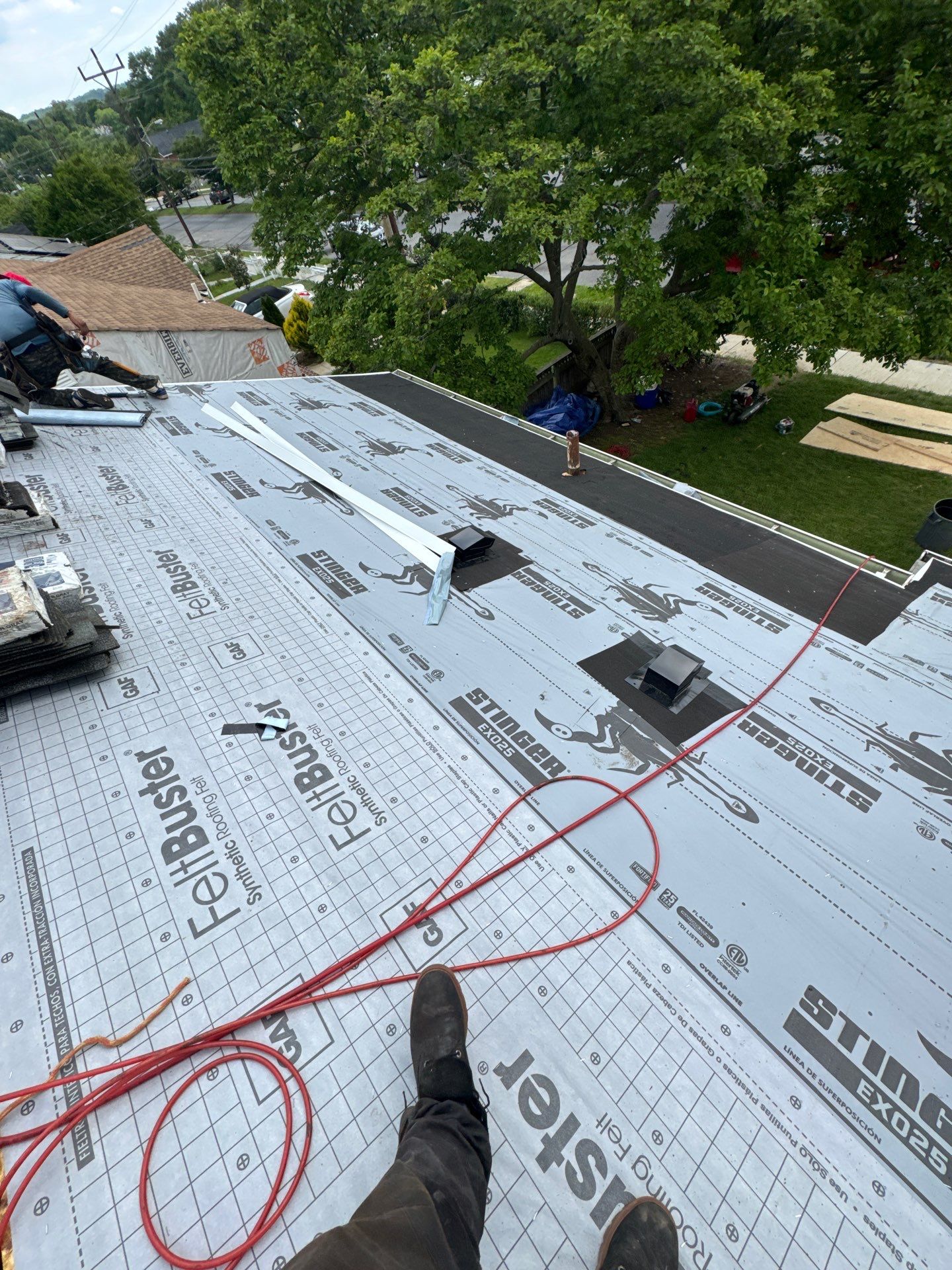 Residential Roofing Installation using GAF HDZ SHINGLES by La Bendicion Contruction Llc