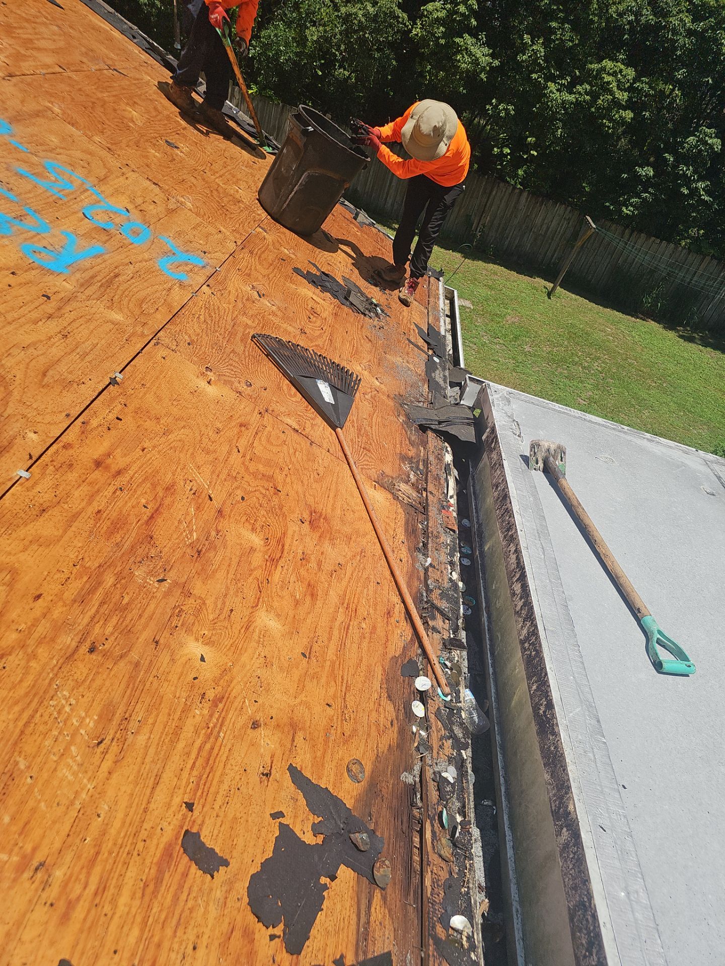Project in Land O' Lakes 34639 by Mitchell Roofing Company LLC 