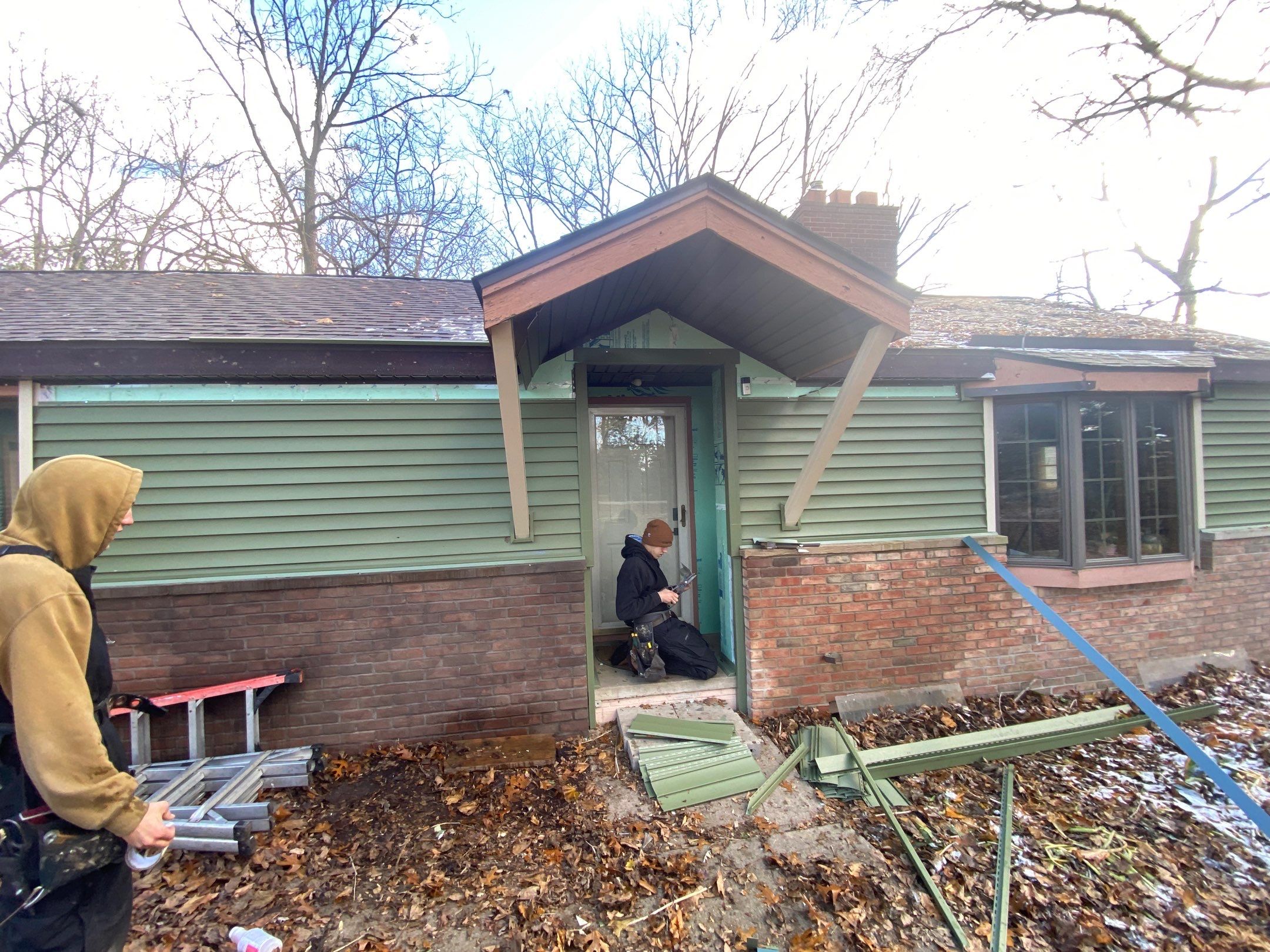 Siding Replacement using CertainTeed Restoration Classis D4 by 180 Contractors