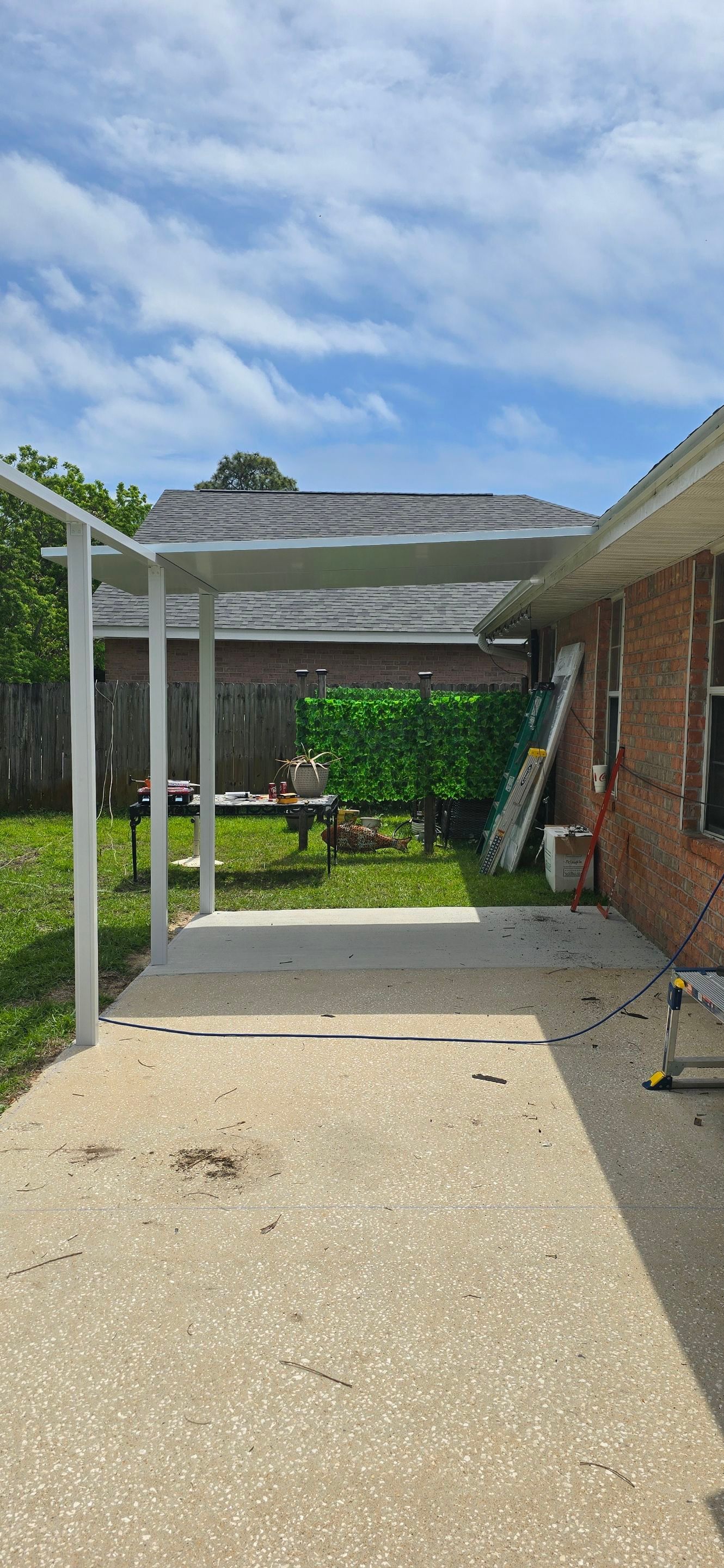 Screen Room in Gulf Breeze by Titan Sunrooms