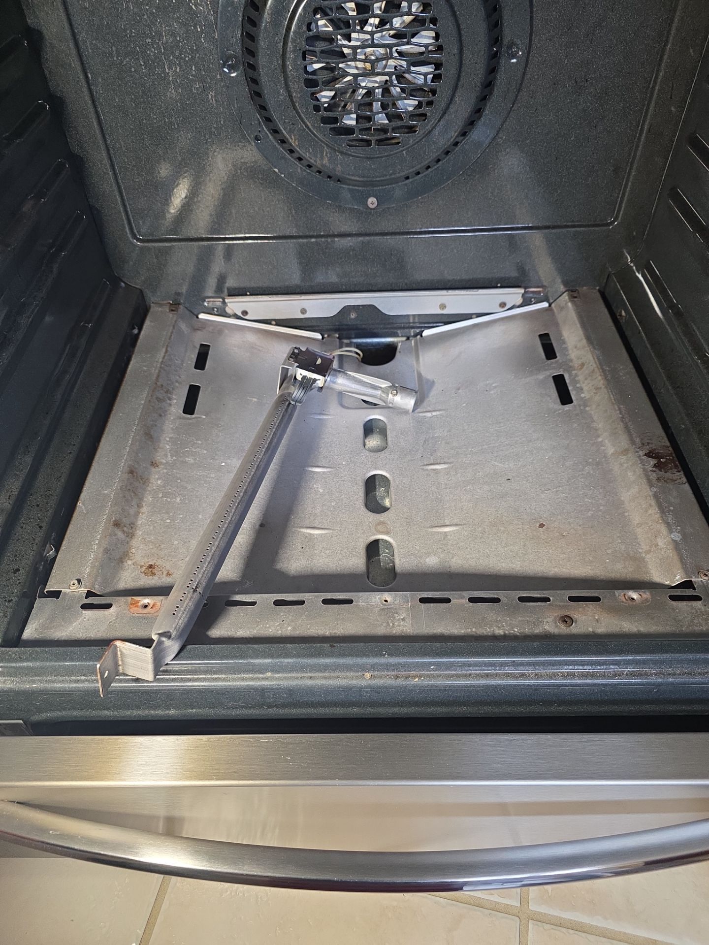 Gas Oven Igniter and Burner Tube Replacement in Leesburg by AMB-WORKS APPLIANCE REPAIR