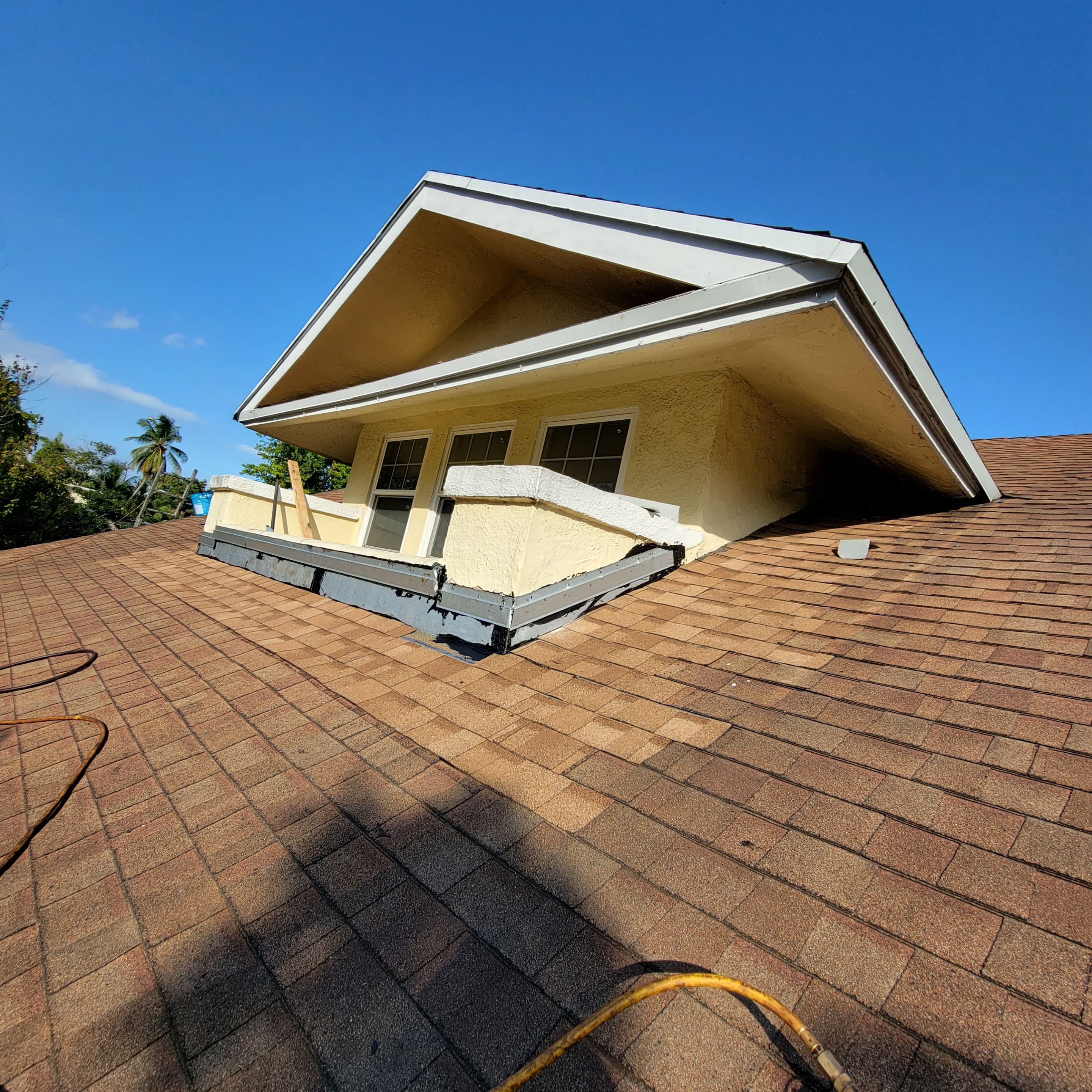 NE 5th Ave, Pompano Beach, FL by G&J Roofing 