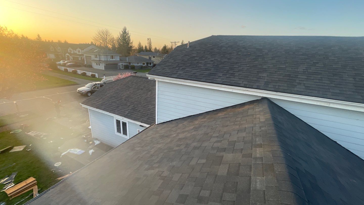 Roof Project in Enumclaw by Fred Meyer Roofing