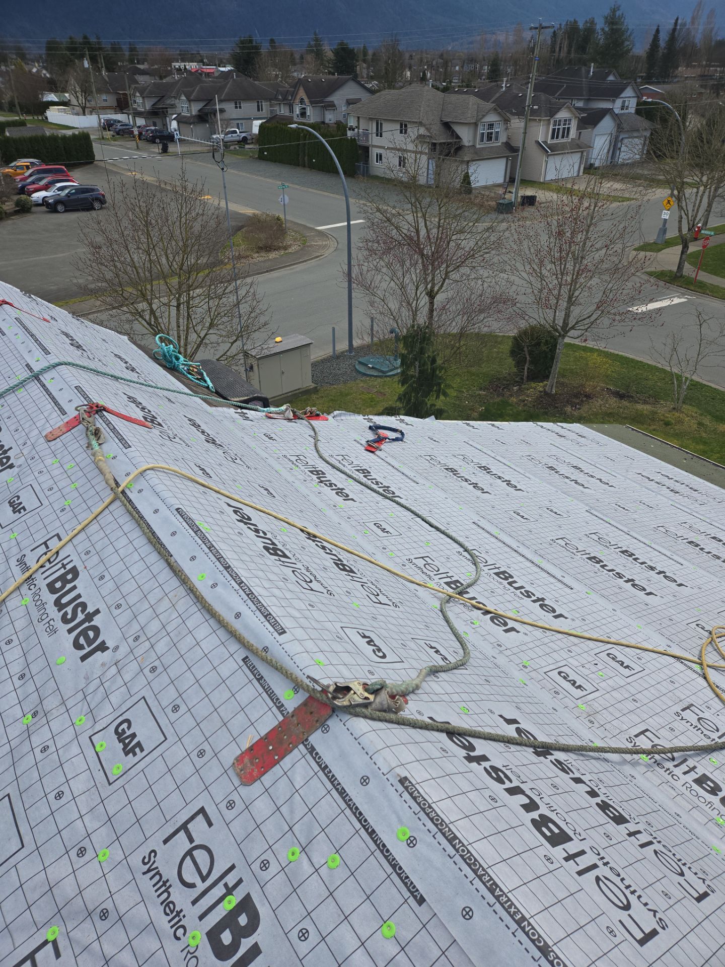Residential Re-Roof by Top Notch Roofing Inc