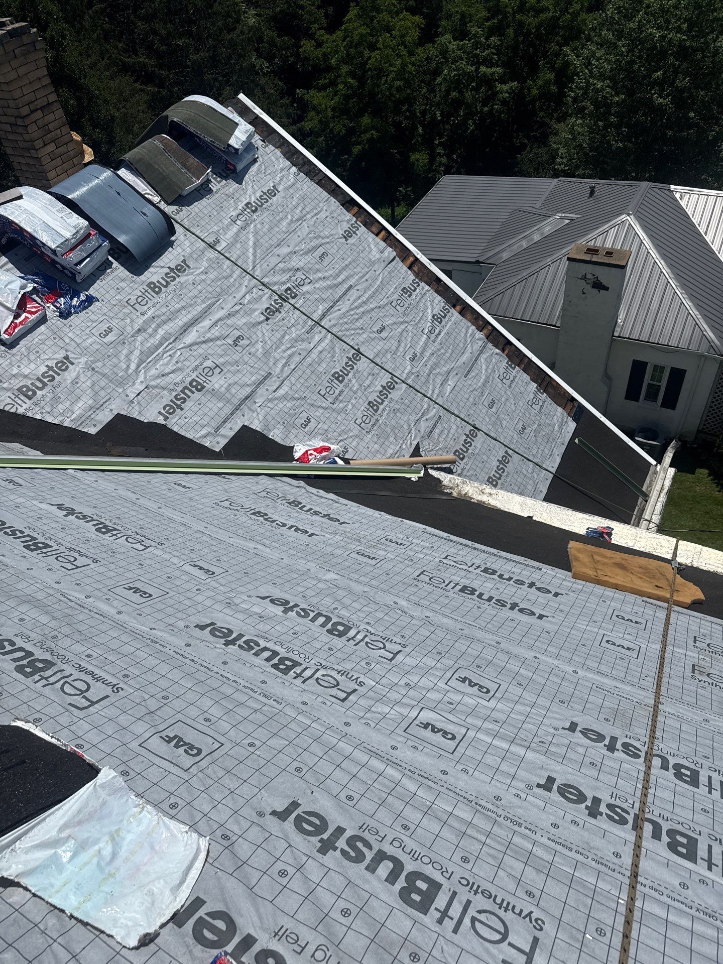 Residential Roofing Installation using GAF Timberline HDZ Barkwood by Rainstoppers Roofing