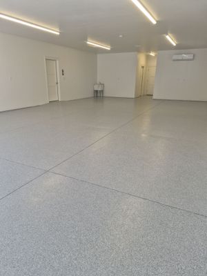 Kennewick Garage Transformation Featuring Tidal Wave Decorative Flake Coating