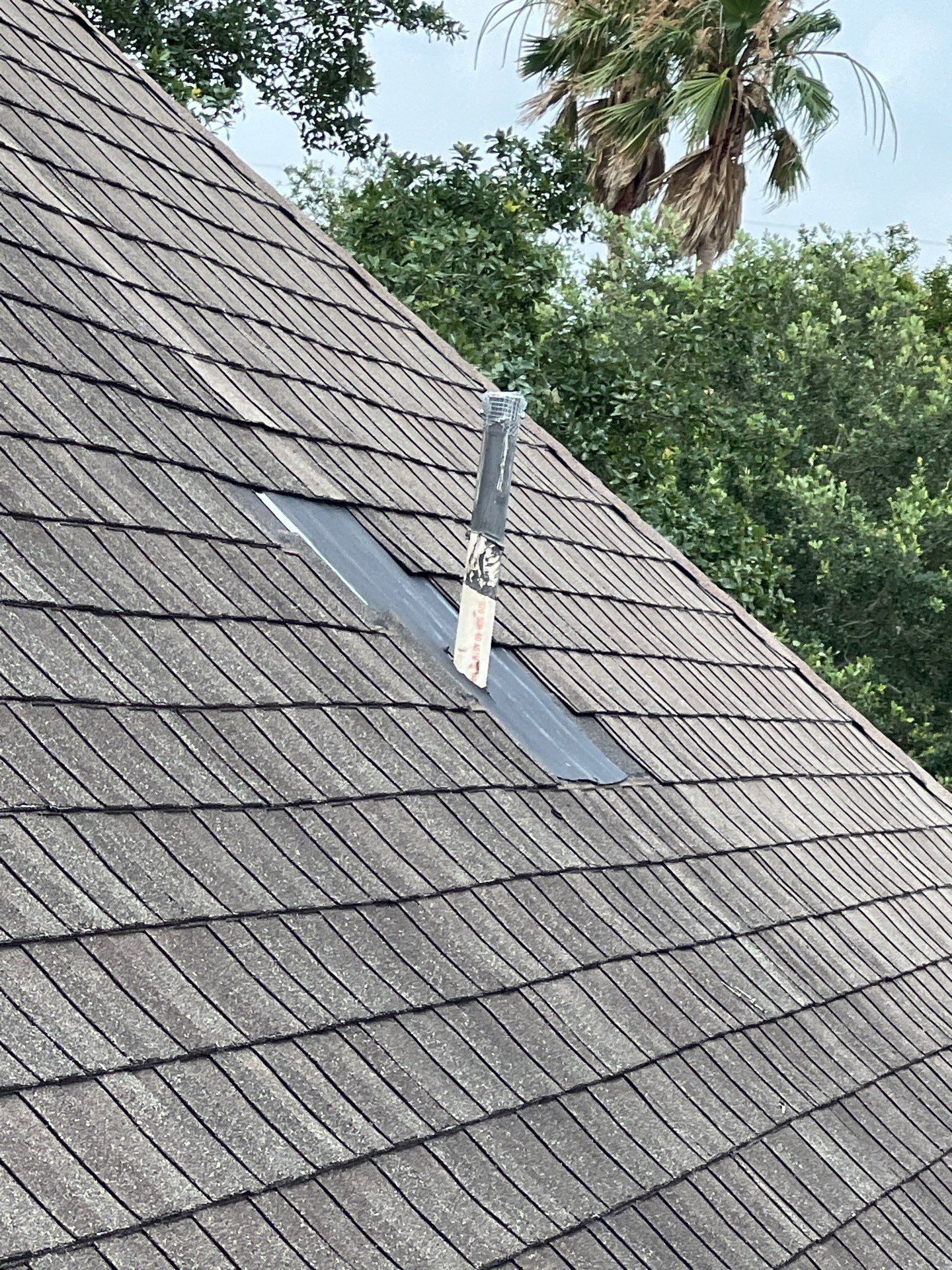 Hail Damage using Owen's Corning Duration (Lifetime) Shingles by Roof Repair Company