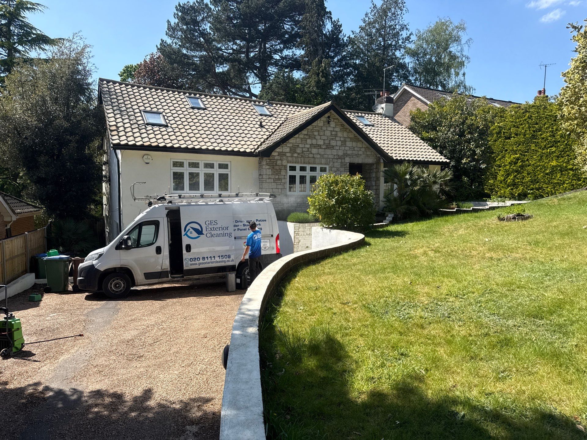 Roof And Render Clean Surrey by Ges Exterior Cleaning ltd