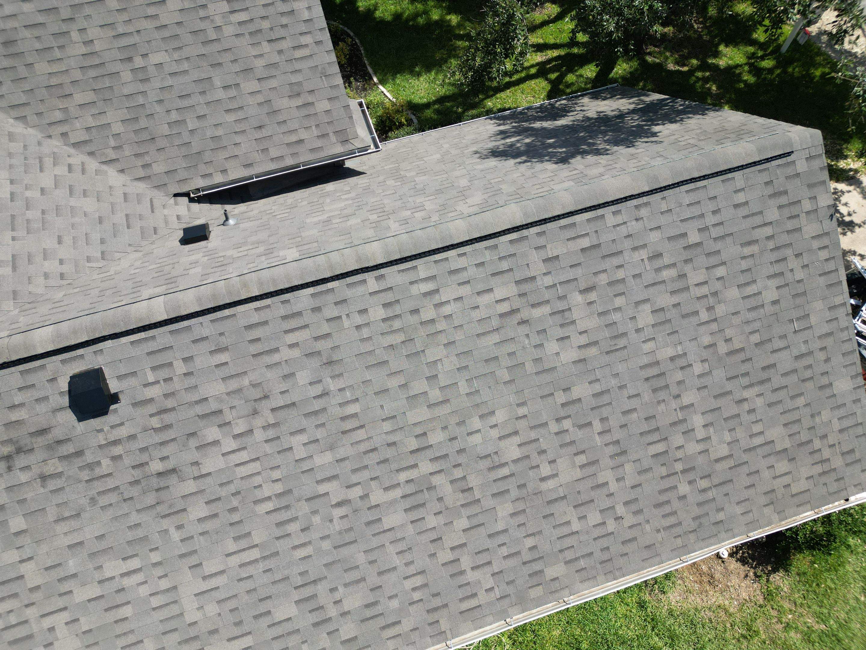 Weathered Wood - Malarkey Highlander by RoofsOnly.com