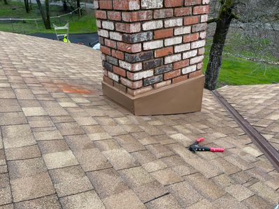 Residential Roofing Installation using Owens Corning Roofing Shingles