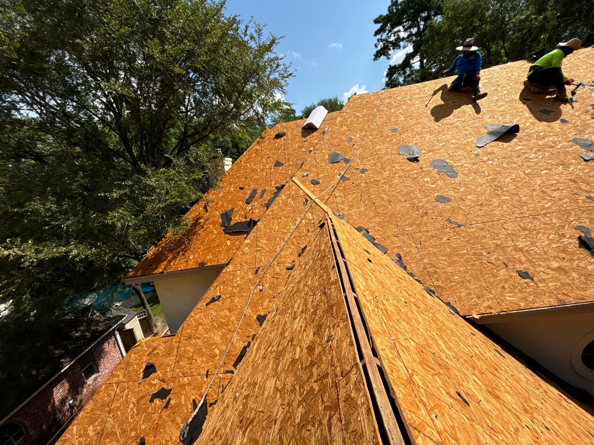 Residential Roofing Installation using Owen's Corning Duration (Lifetime) Shingles by Roof Repair Company