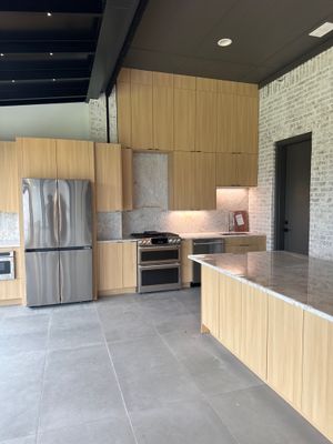💎 Fairview Luxury Oasis: European Modern Outdoor Kitchen with Cristallo Quartzite