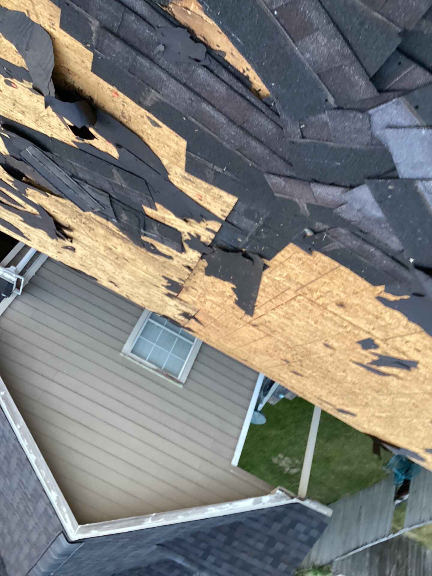 Residential Roofing Installation using Owen's Corning Duration (Lifetime) Shingles by Roof Repair Company