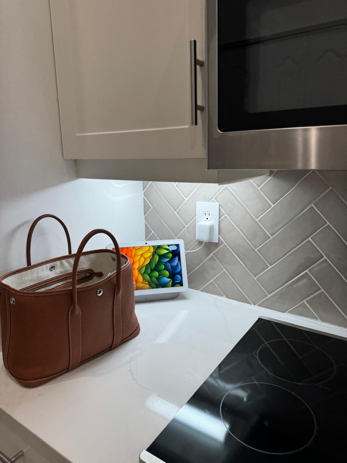 Kitchen Backsplash - Delray Beach by Hevi Tile