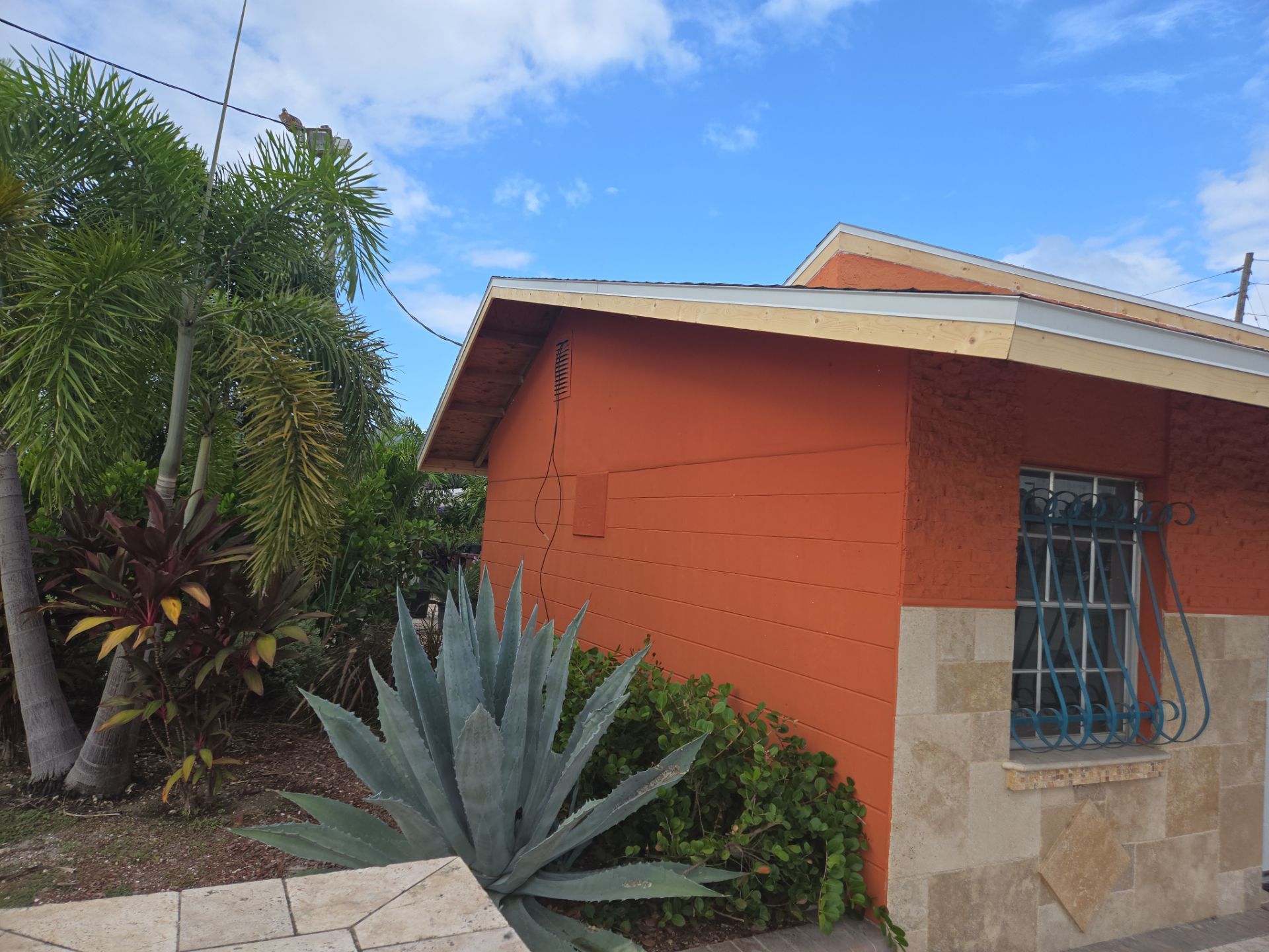 Project in Largo 33771 by Mitchell Roofing Company LLC
