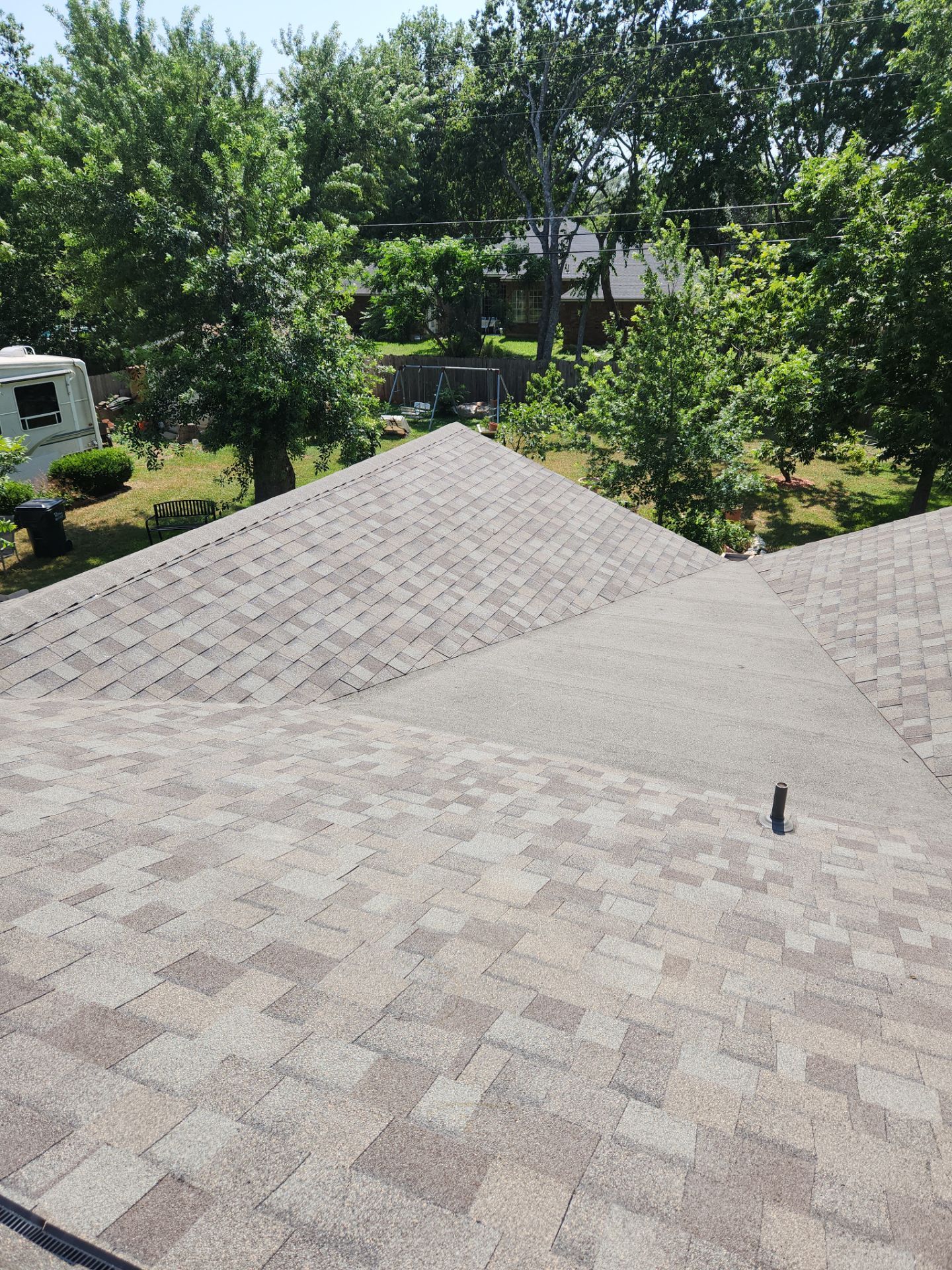 Driftwood - Owens Corning by RoofsOnly.com