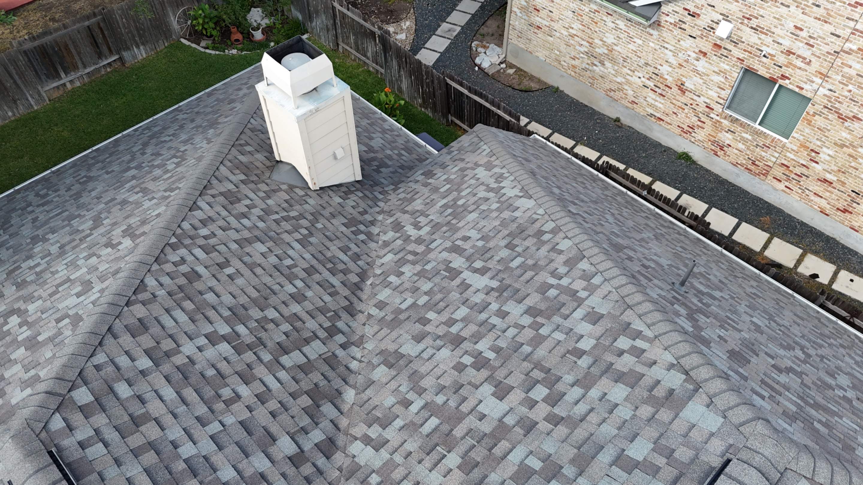 Driftwood - Owens Corning TruDefinition Duration by RoofsOnly.com