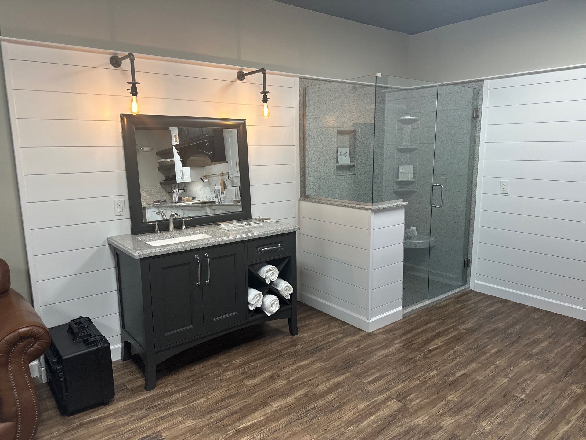 Kitchen Works Showroom/ Branson Blind and Window Coverings by Kitchen Works LLC