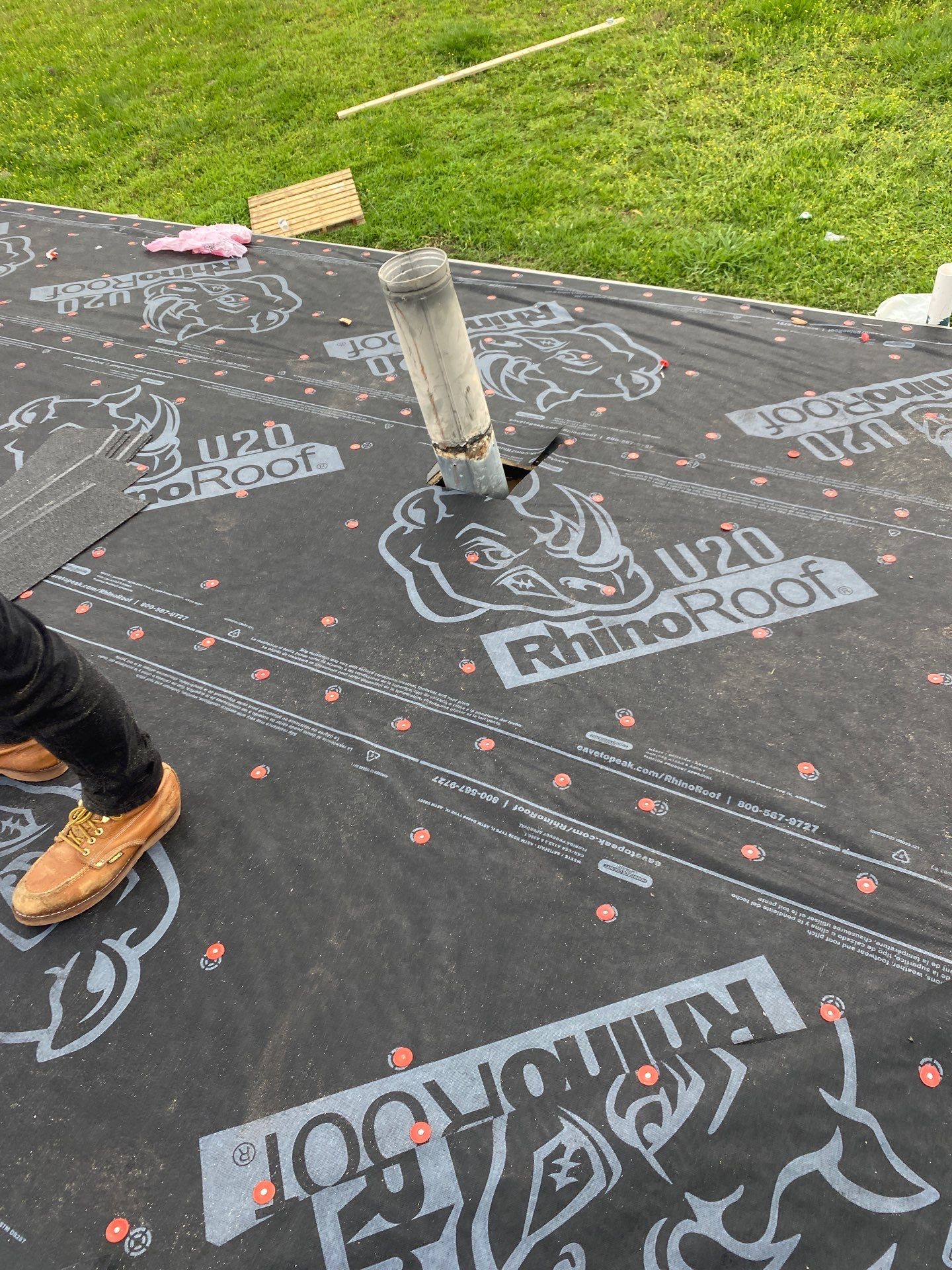 Residential Roofing Installation using Owen's Corning Duration (Lifetime) Shingles by Roof Repair Company