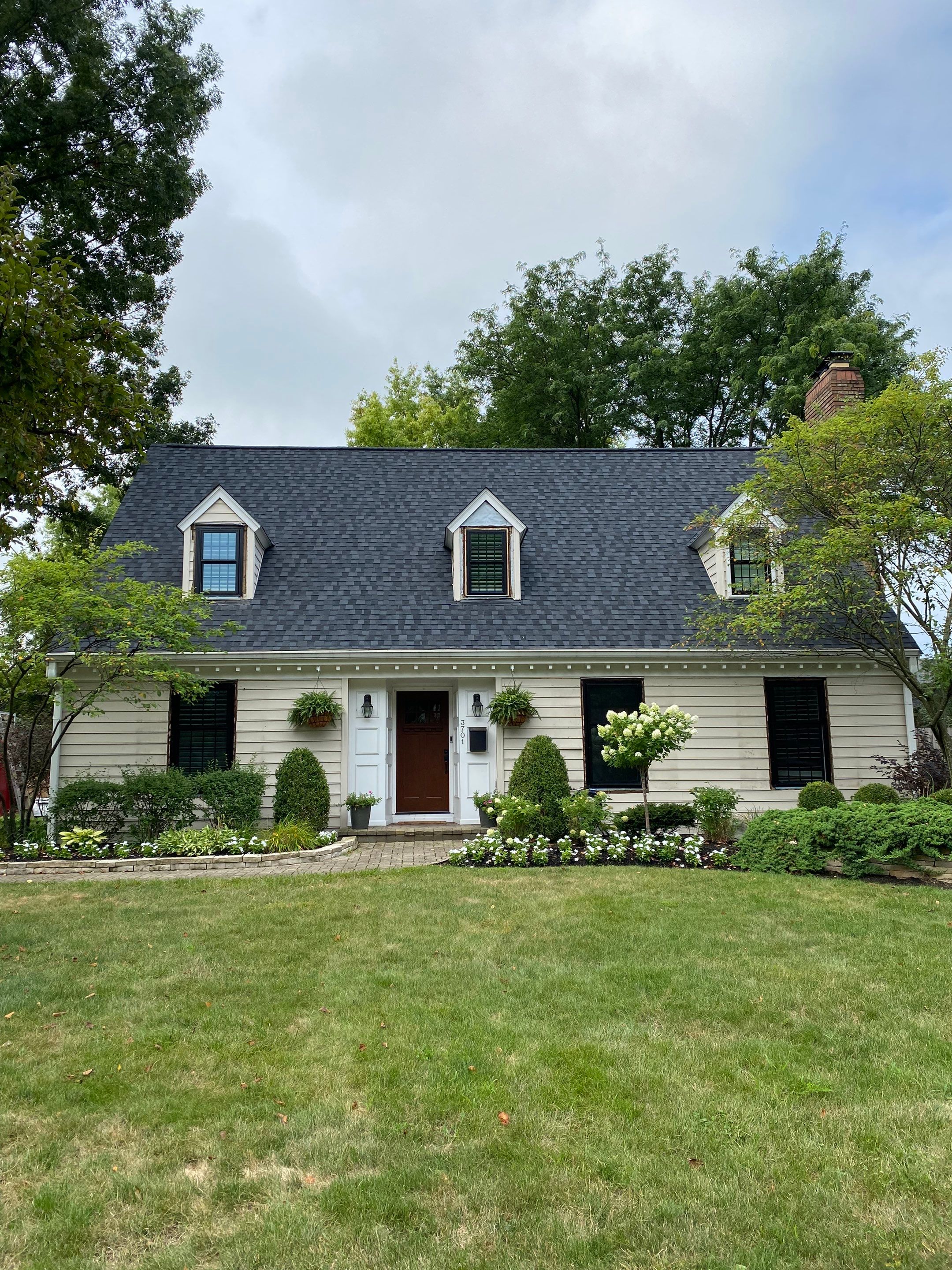 Residential Roofing Installation using James Hardie Fiber Cement Lap Siding and Certainteed Landmark Pro Shingles by Best Exteriors Inc