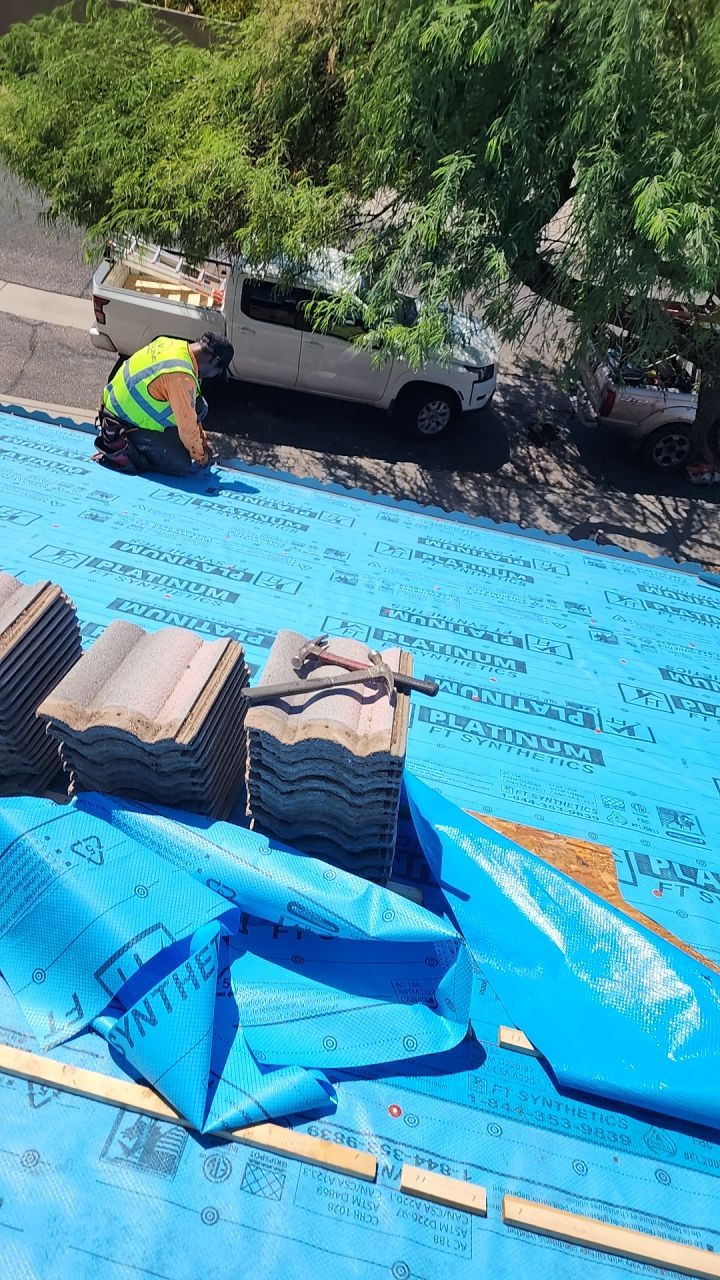 Santa Fe Blend Concrete Tile by Reimagine Roofing