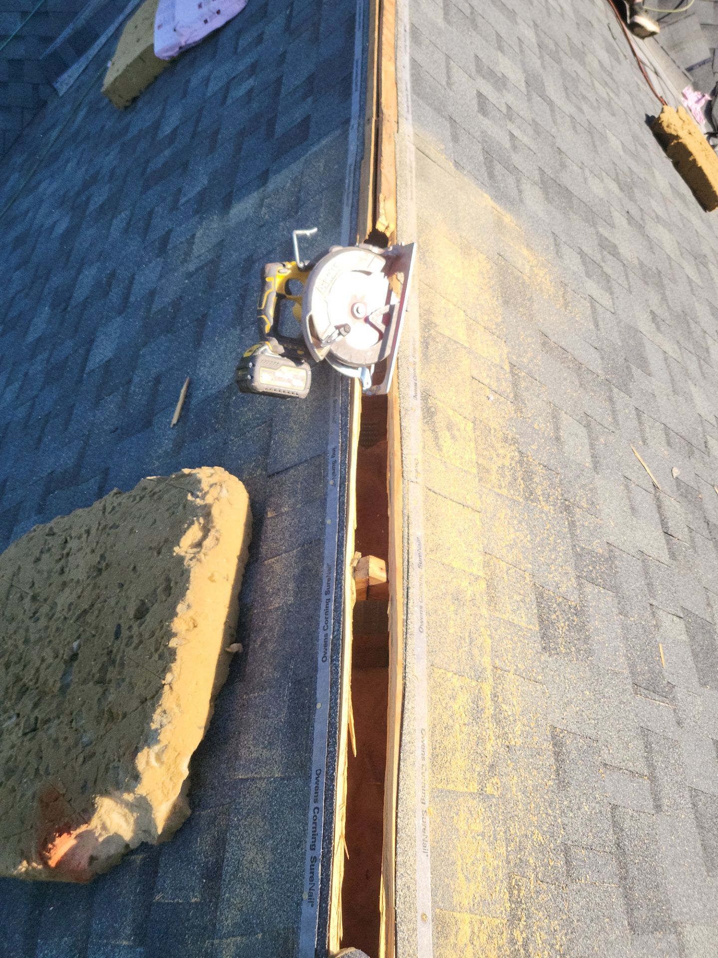 Owens Corning TruDefinition, Color, Estate Gray, Drip Edge, Color, Black by Eagle Eye Roofing
