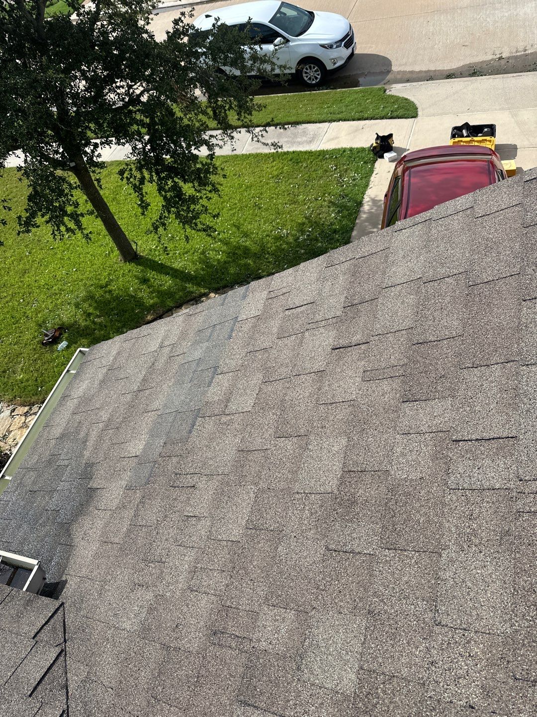 Hail Damage using Owen's Corning Duration (Lifetime) Shingles by Roof Repair Company