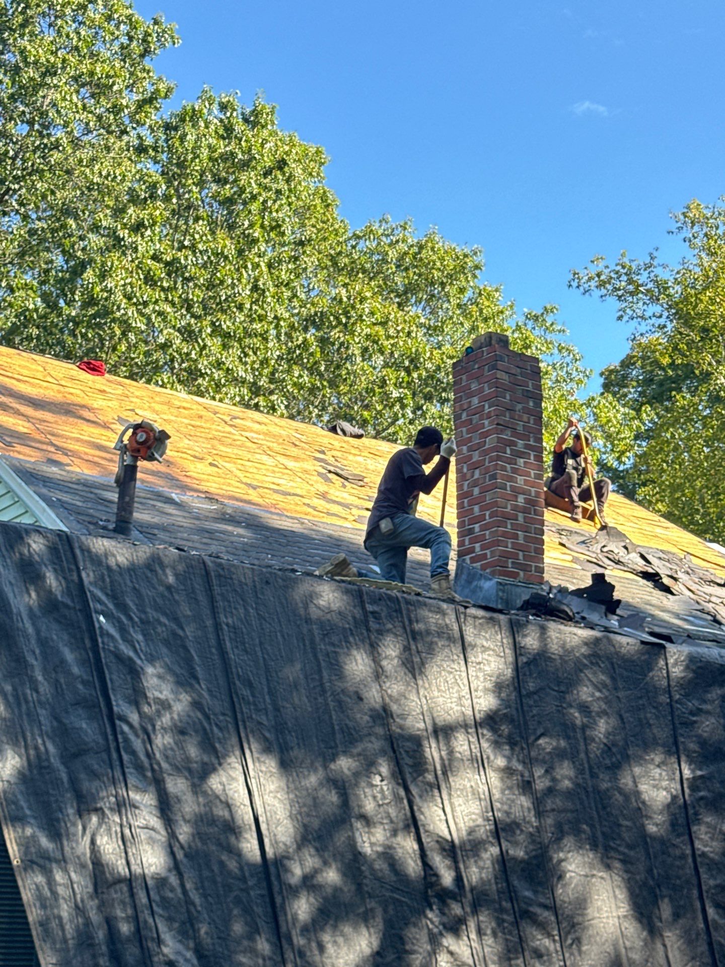 Roof Replacement, Lunenburg, MA by Mighty Dog Roofing of Greater Middlesex County