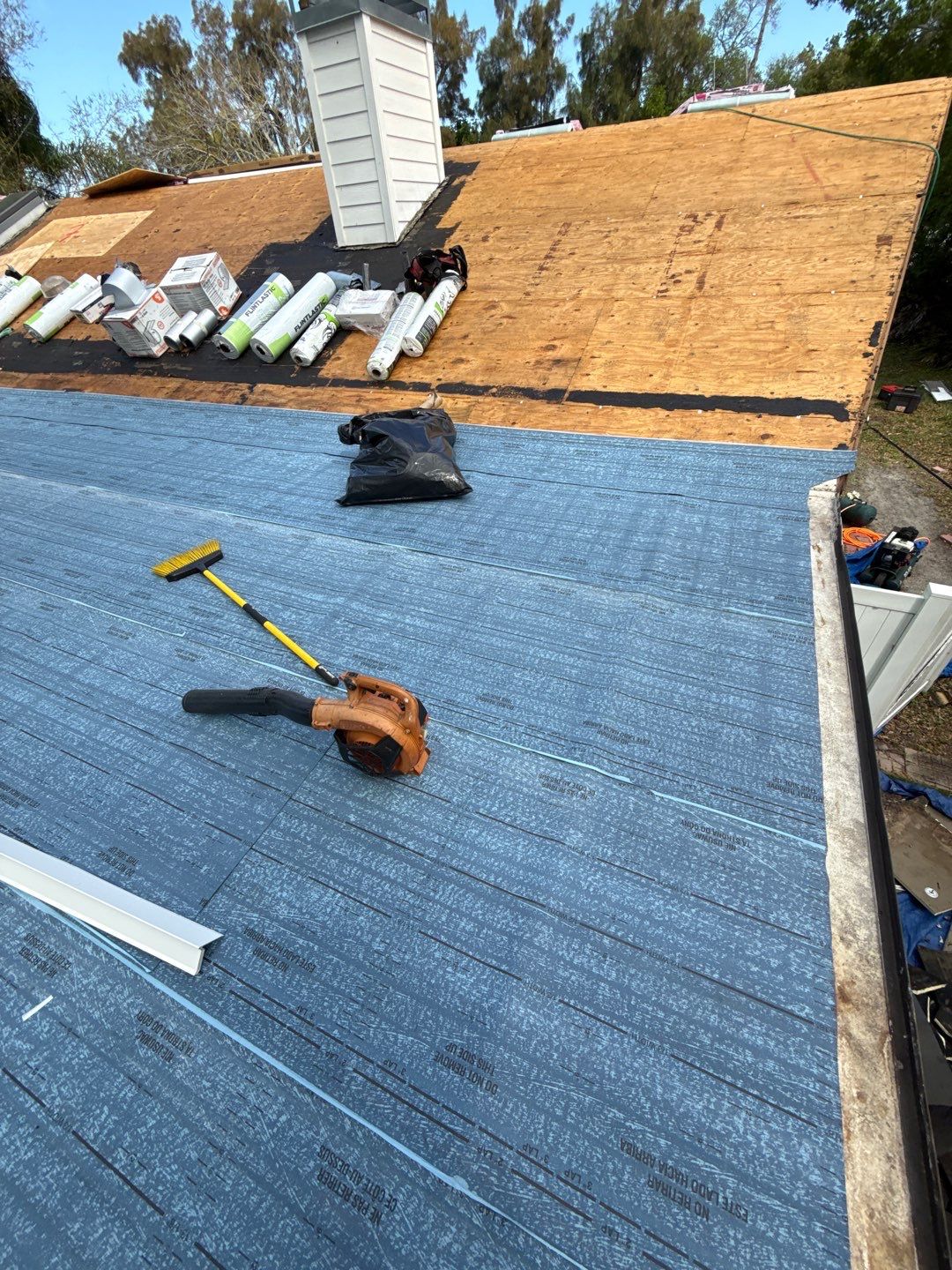 Project in Largo 33773 by Mitchell Roofing Company LLC 